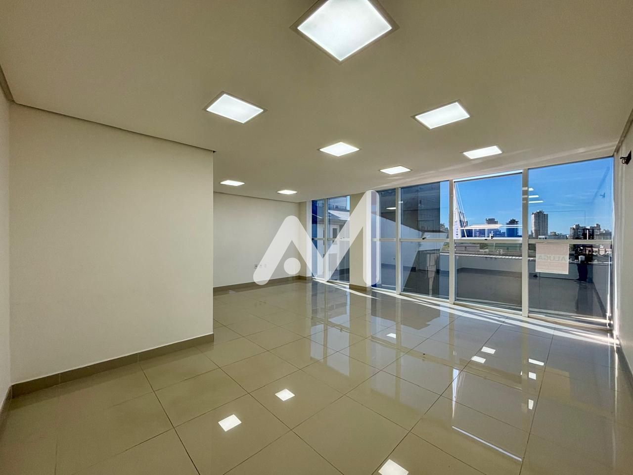 Sala Comercial com 44m² no bairro Florestal em Lajeado para Alugar