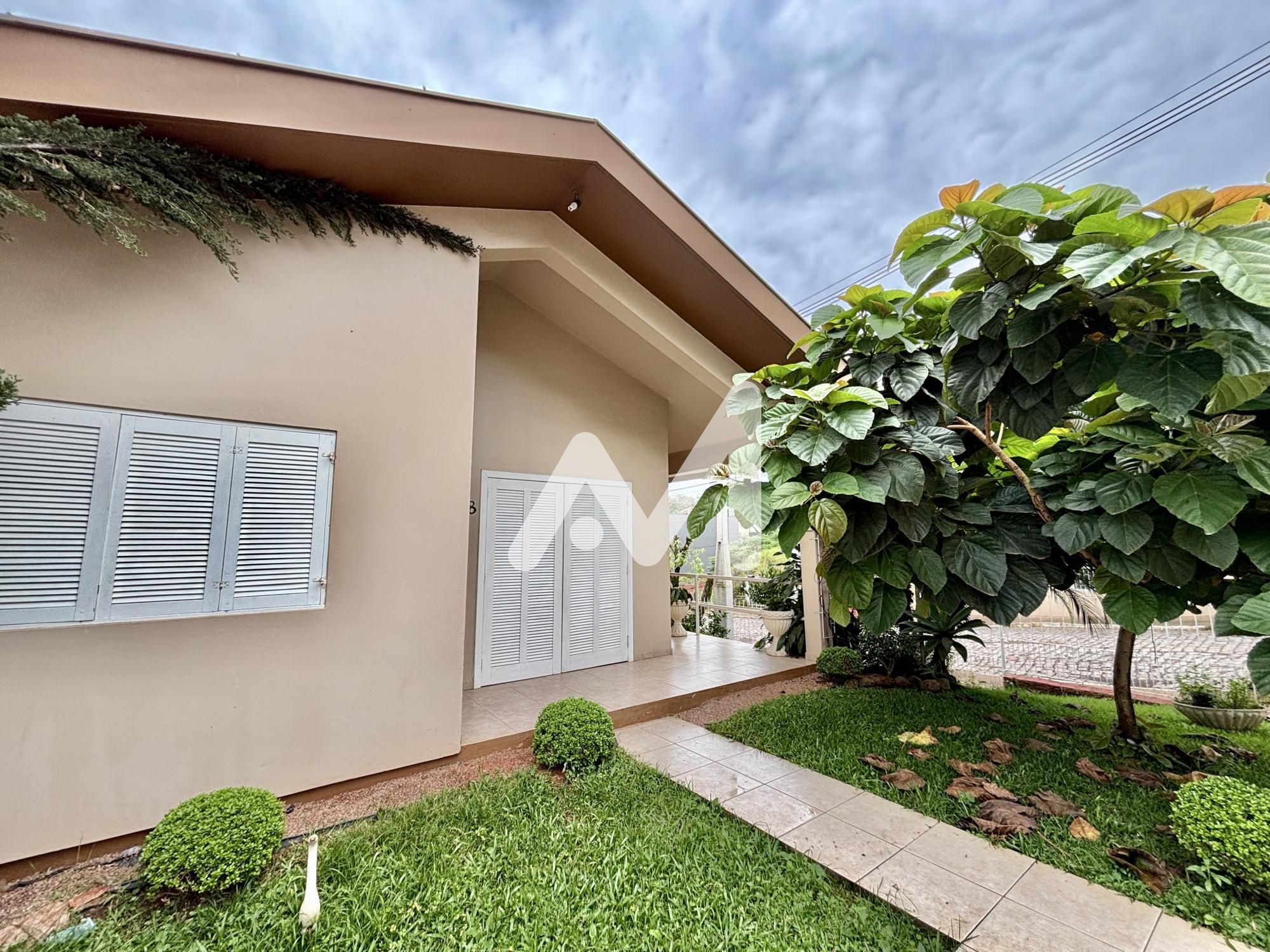 Casa com 106m² e 3 dormitórios no bairro São Cristóvão em Lajeado para Comprar ou Alugar