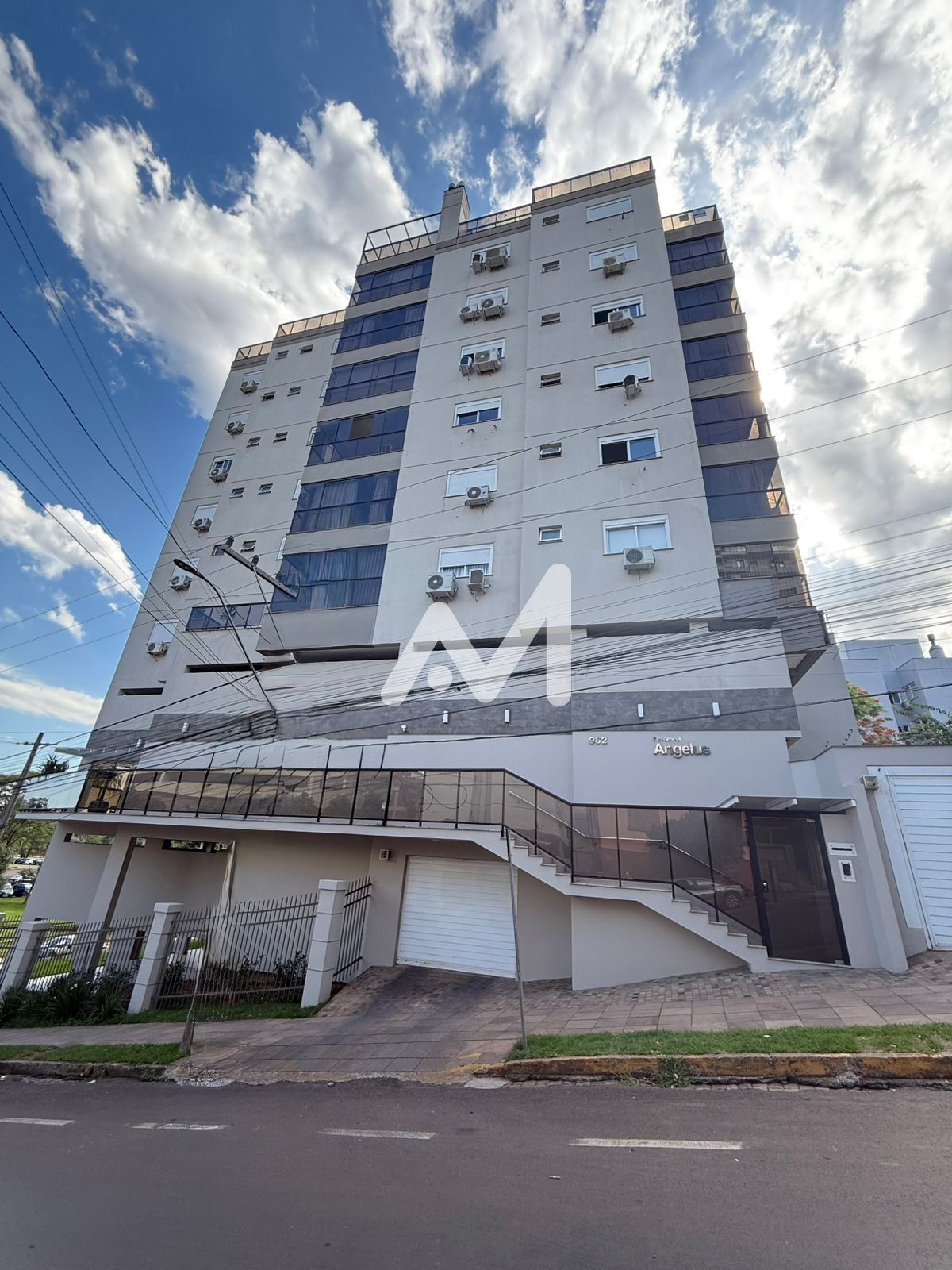 Cobertura com 200m² e 2 dormitórios no bairro Centro em Lajeado para Comprar ou Alugar