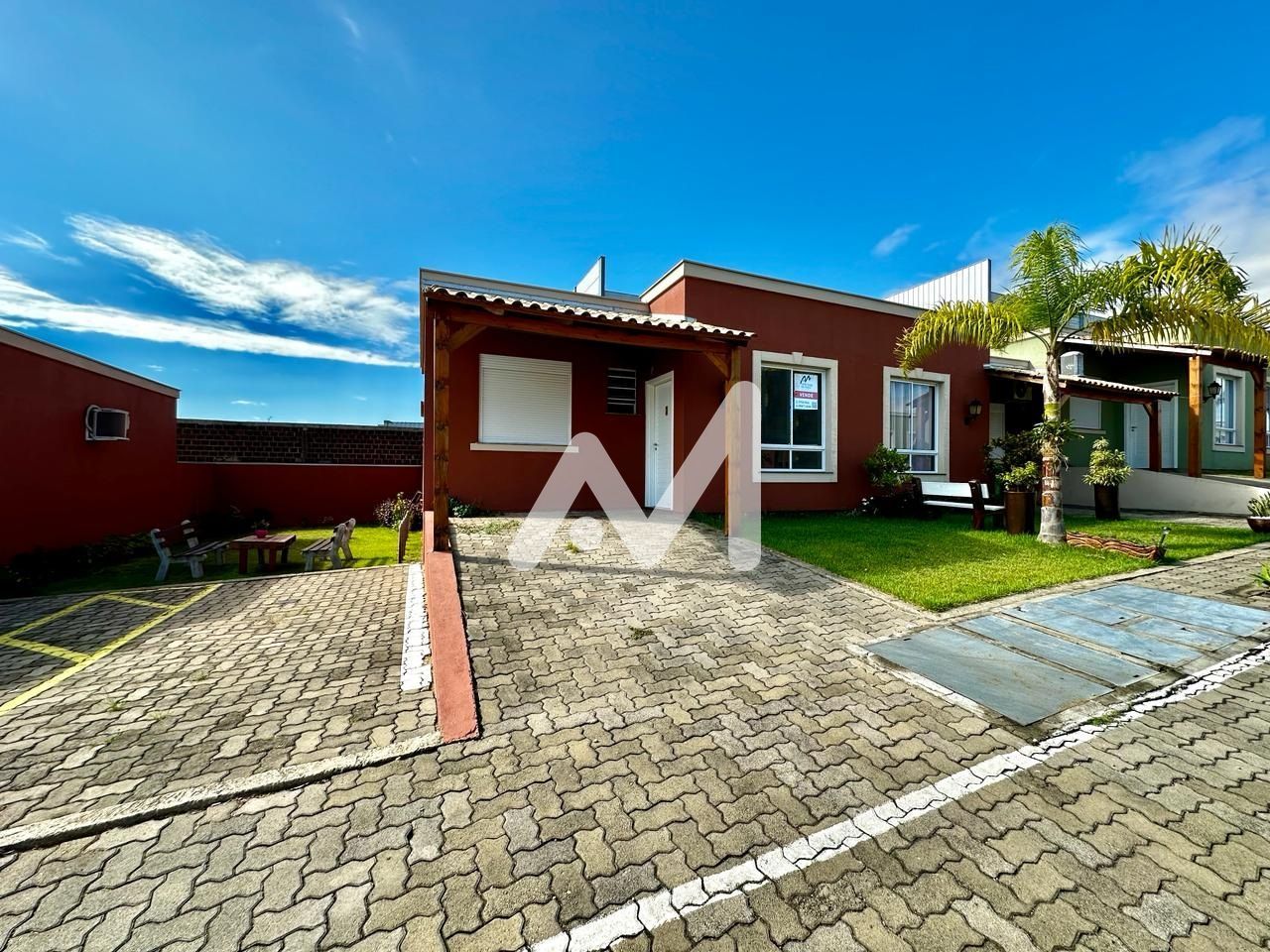 Geminado com 74m² e 3 dormitórios no bairro Universitário em Lajeado para Comprar