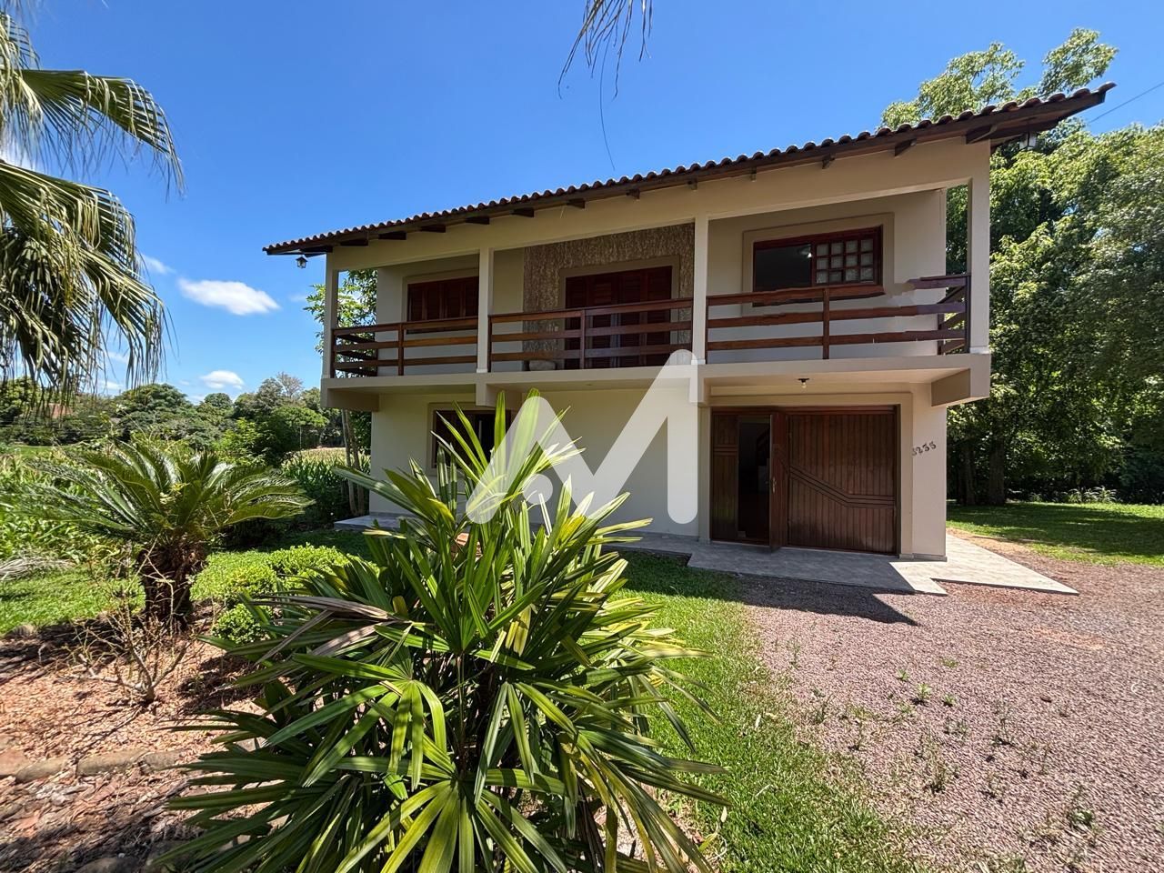 Casa com 217m² e 3 dormitórios no bairro São Bento em Lajeado para Alugar