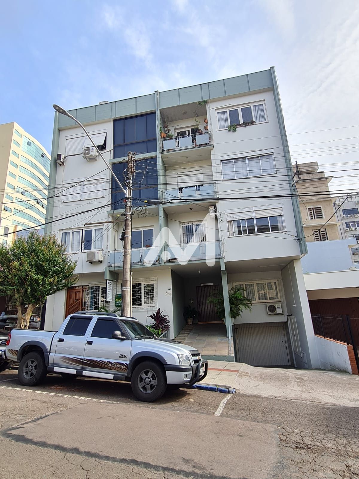 Apartamento com 100m² e 2 dormitórios no bairro Centro em Lajeado para Comprar