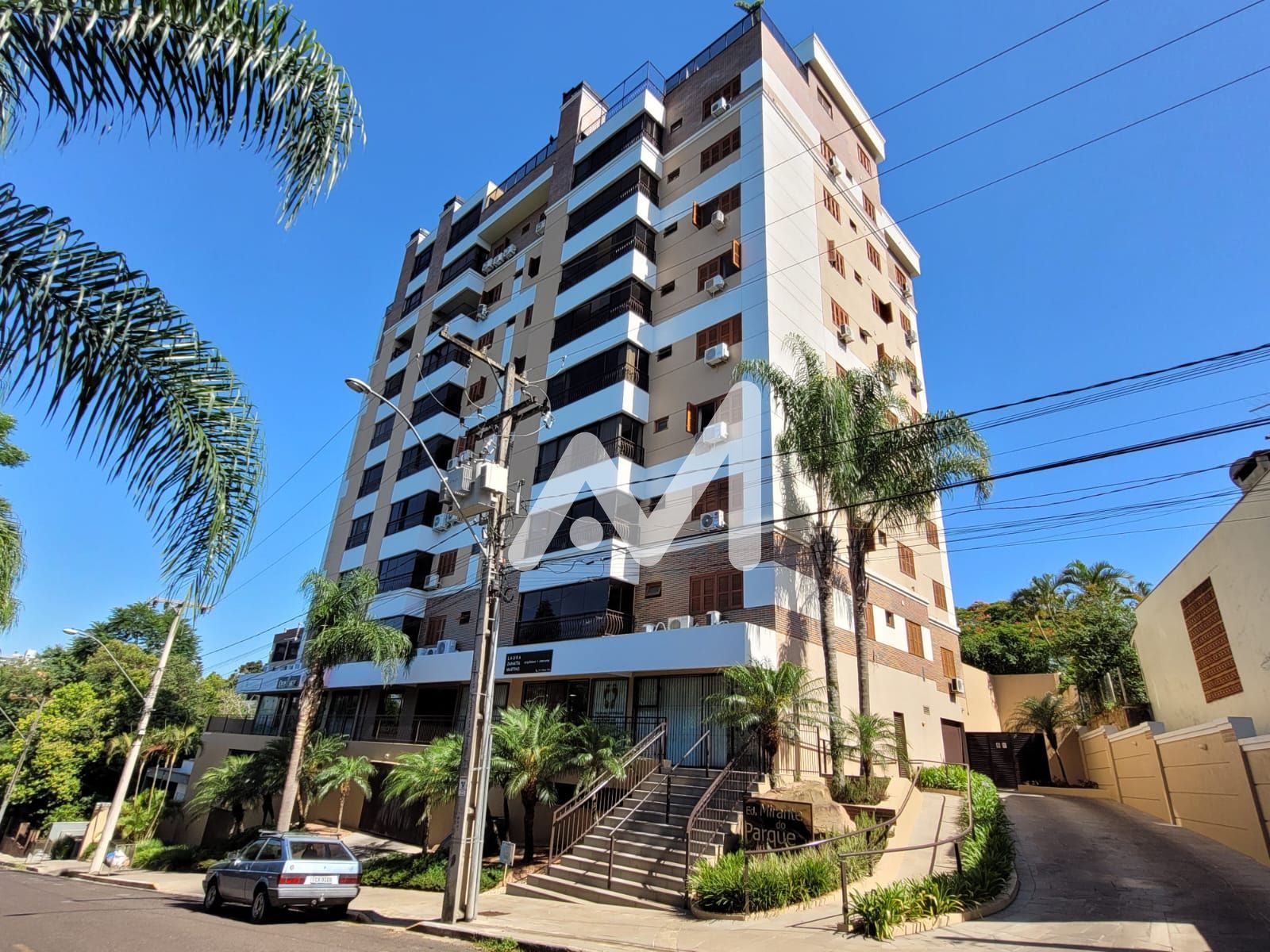 Apartamento com 52m² e 1 dormitório no bairro Centro em Lajeado para Comprar