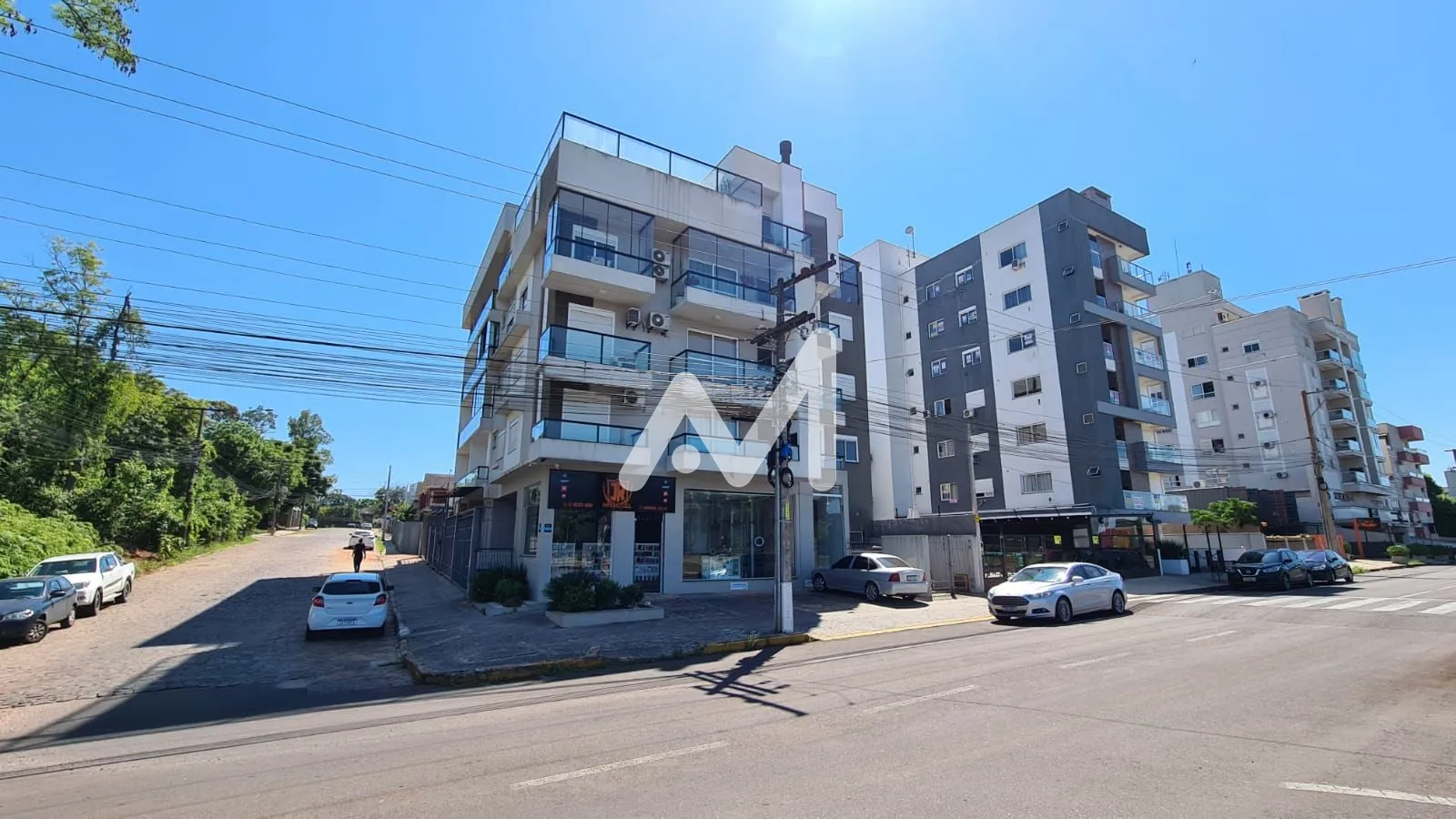 Apartamento com 72m² e 2 dormitórios no bairro Universitário em Lajeado para Alugar