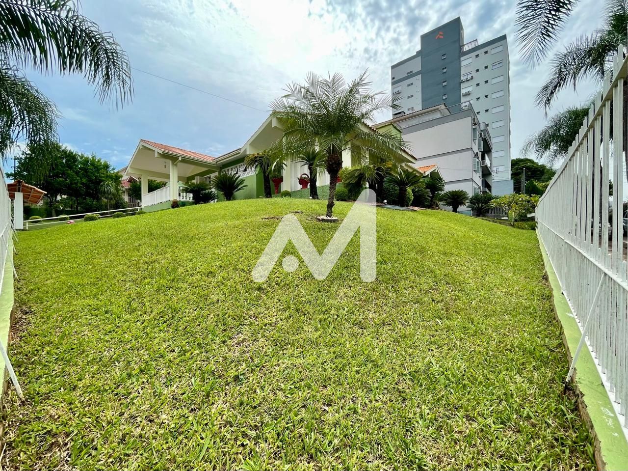 Casa com 285m² e 3 dormitórios no bairro São Cristóvão em Lajeado para Comprar