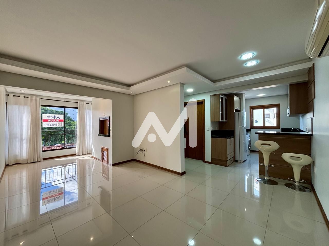 Apartamento com 50m² e 1 dormitório no bairro Centro em Lajeado para Alugar