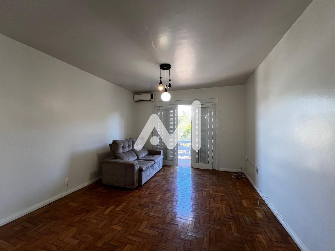 Apartamento com 73m² e 2 dormitórios no bairro Centro em Lajeado para Alugar