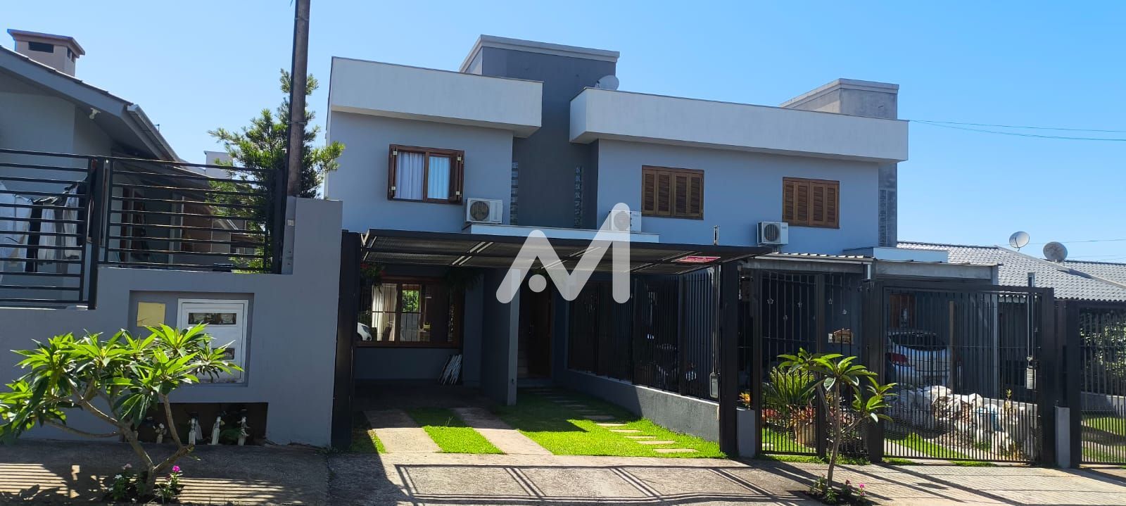 Sobrado com 74m² e 2 dormitórios no bairro Conventos em Lajeado para Comprar