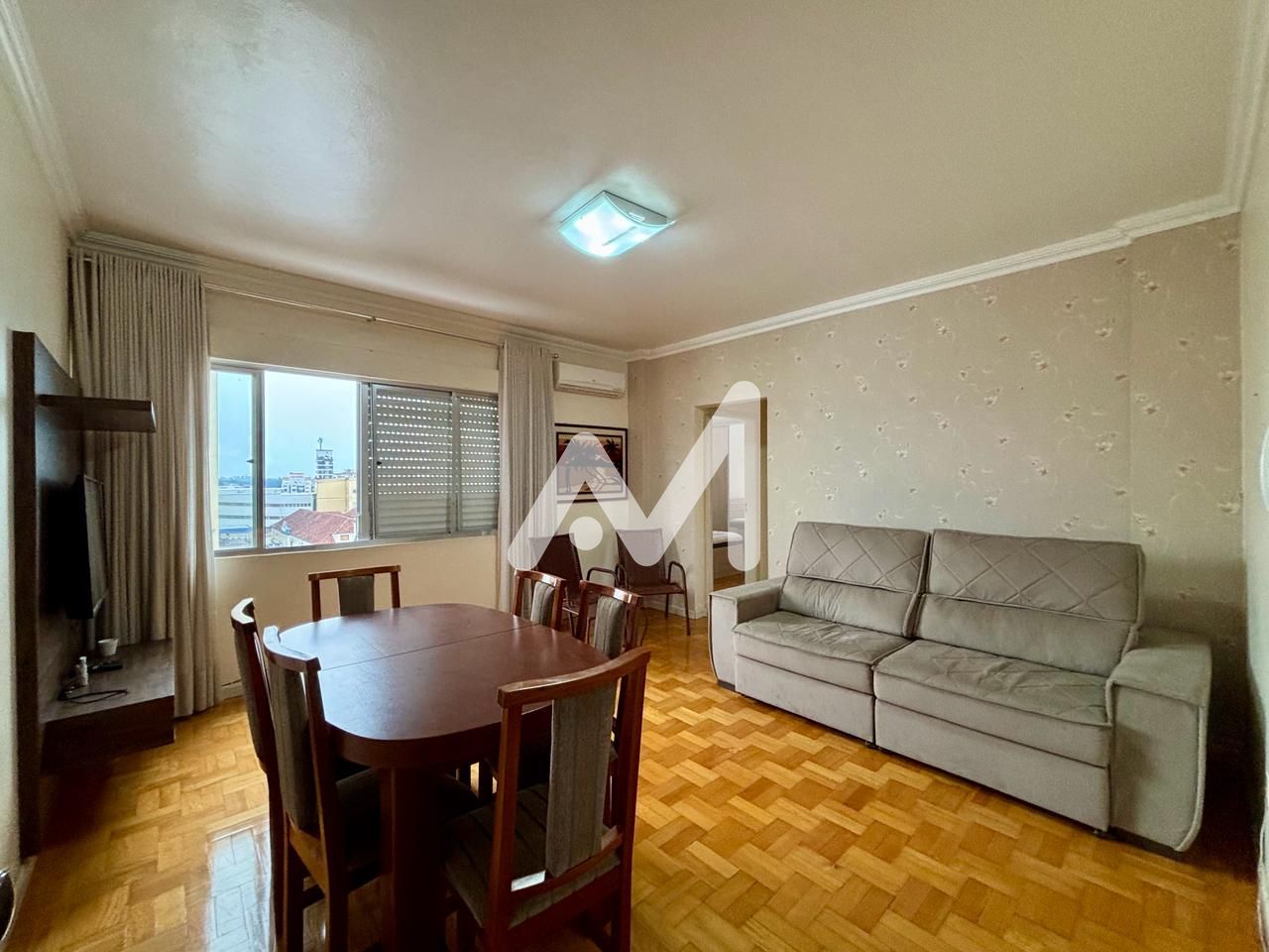 Apartamento com 80m² e 2 dormitórios no bairro Centro em Lajeado para Alugar