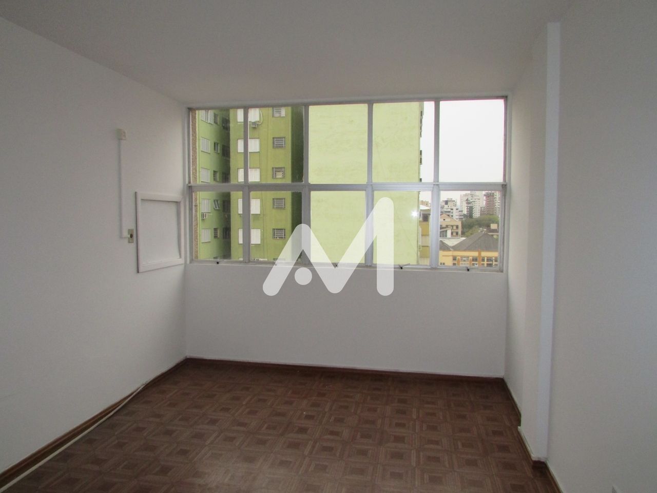 Sala Comercial com 39m² no bairro Centro em Lajeado para Comprar