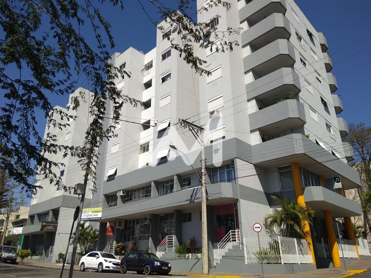 Apartamento com 60m² e 1 dormitório no bairro Centro em Lajeado para Comprar
