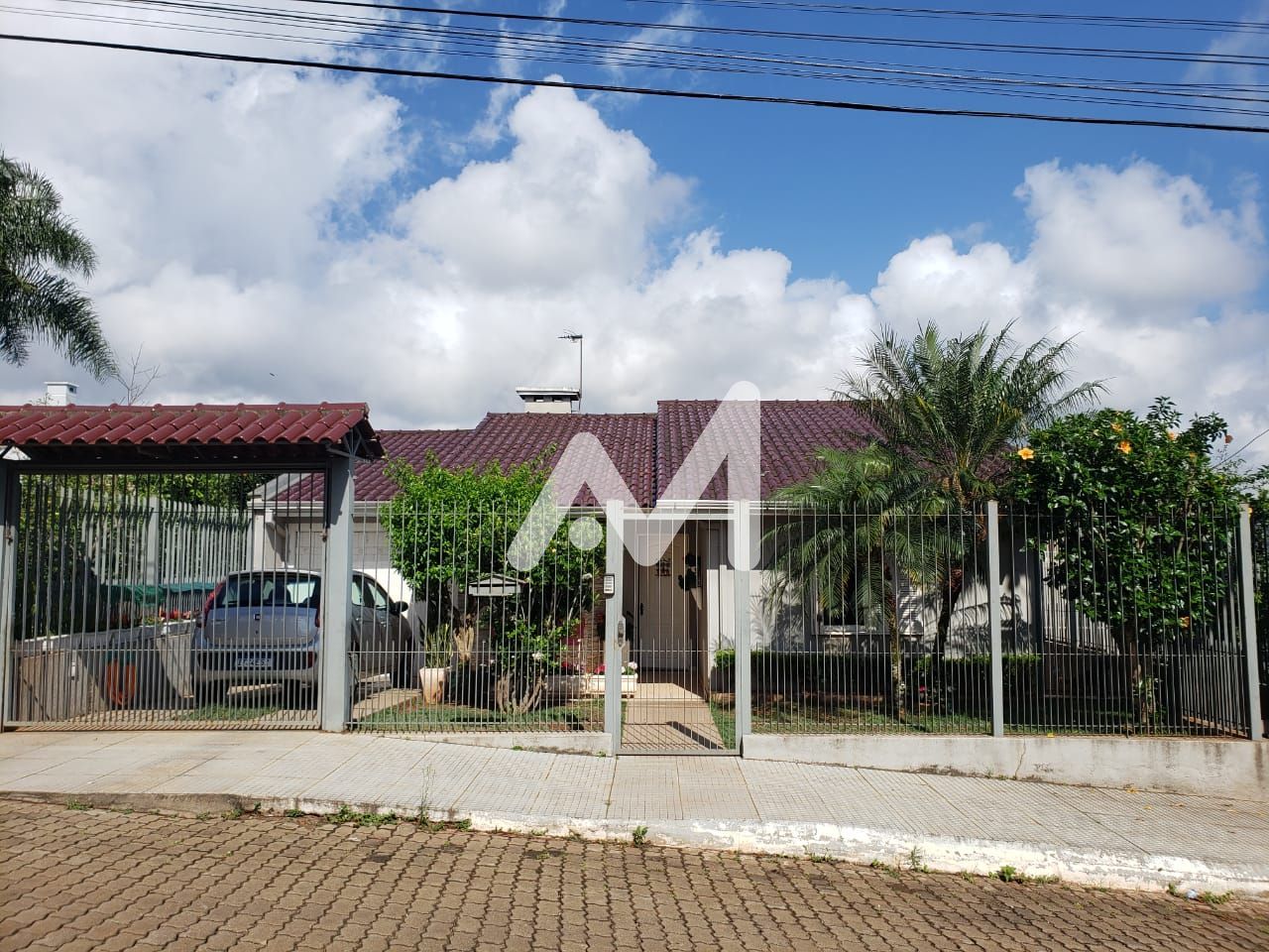 Casa com 113m² e 3 dormitórios no bairro Universitário em Lajeado para Comprar