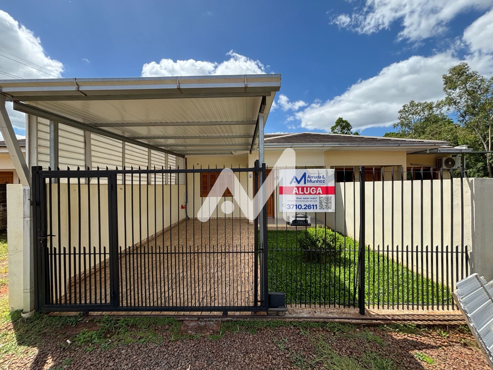 Geminado com 52m² e 2 dormitórios no bairro Centenário em Lajeado para Alugar
