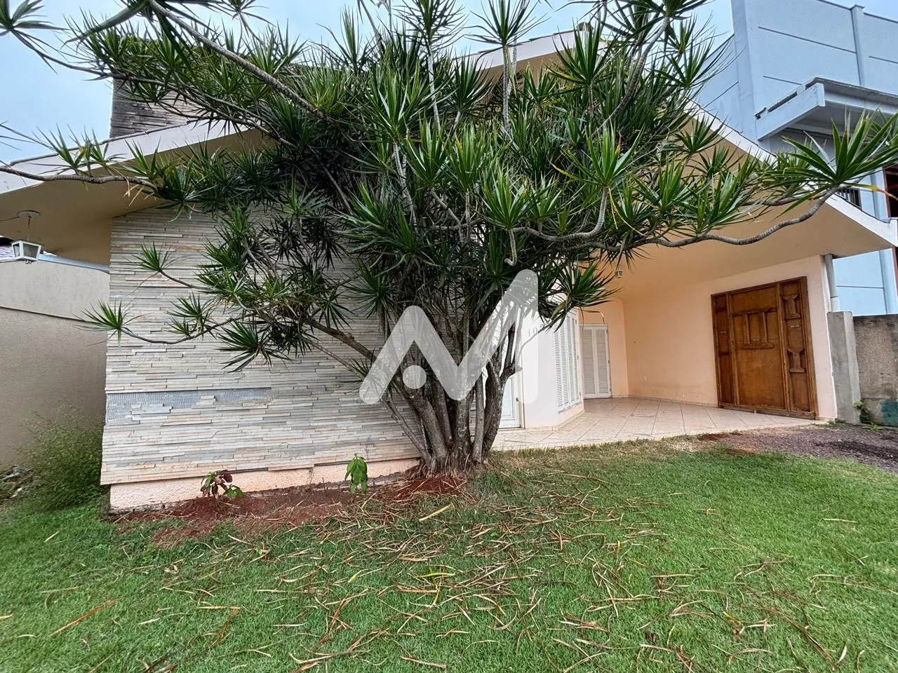 Casa com 111m² e 3 dormitórios no bairro Bom Pastor em Lajeado para Alugar