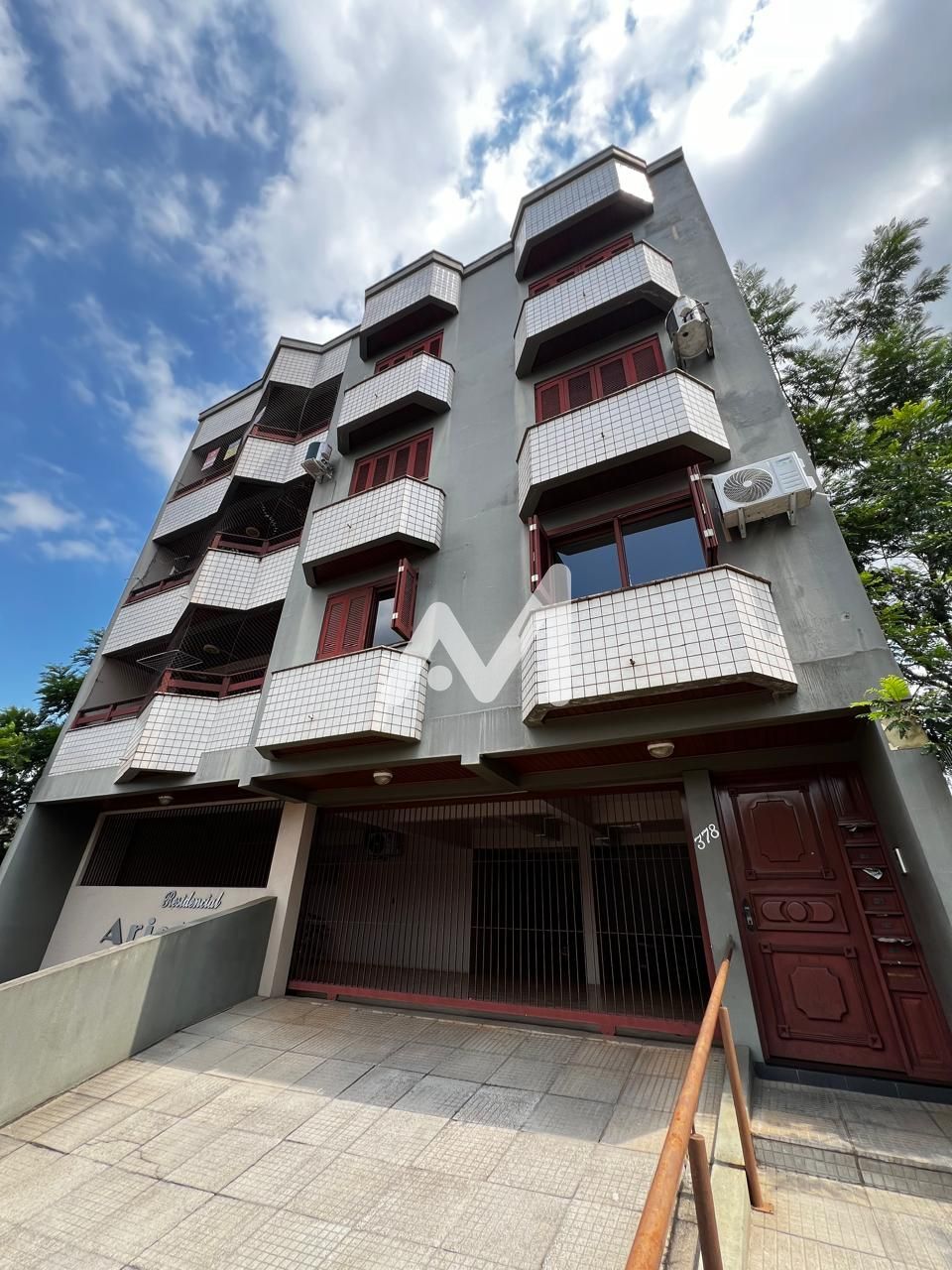 Cobertura com 127m² e 3 dormitórios no bairro Montanha em Lajeado para Alugar