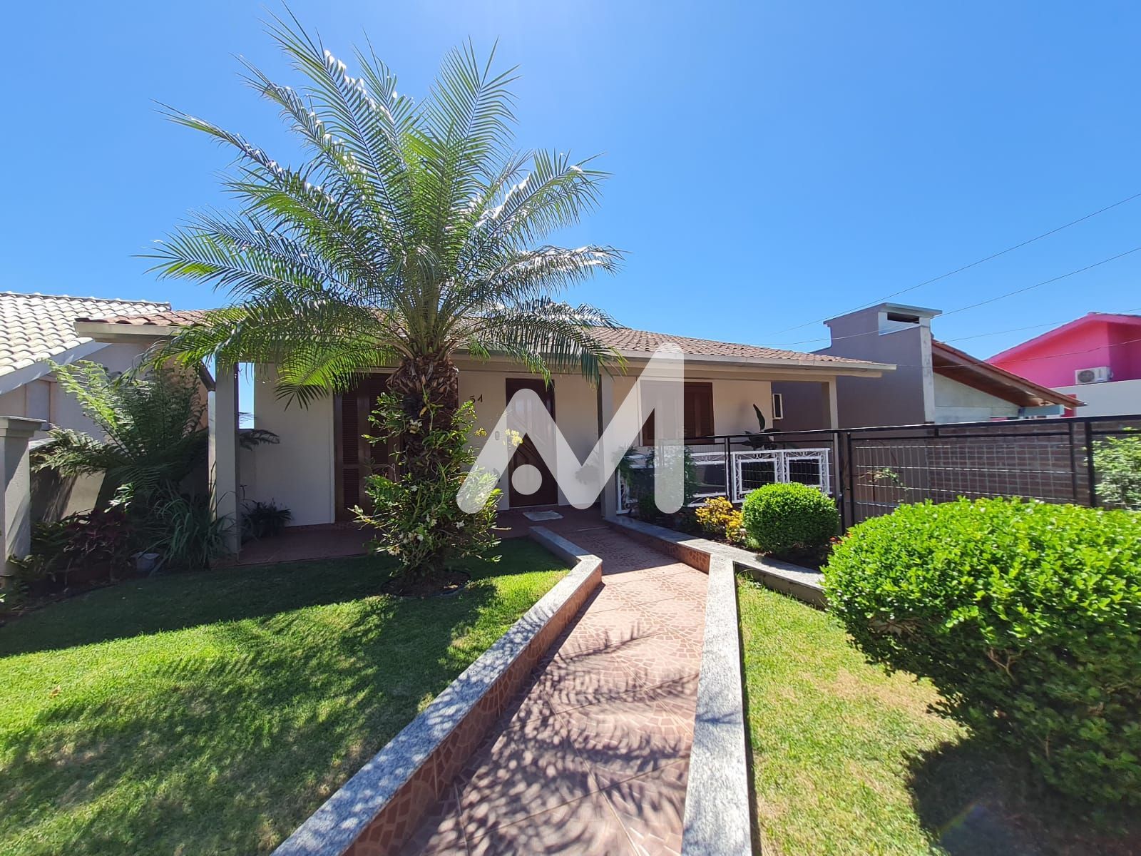 Casa com 273m² e 3 dormitórios no bairro Jardim do Cedro em Lajeado para Comprar