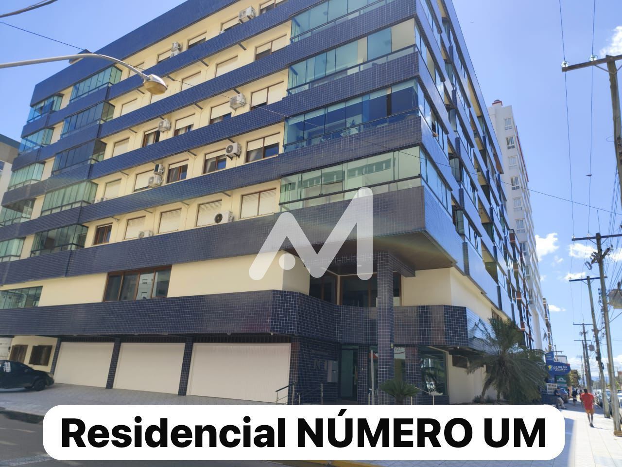 Apartamento com 126m² e 3 dormitórios no bairro Centro em Capão da Canoa para Comprar