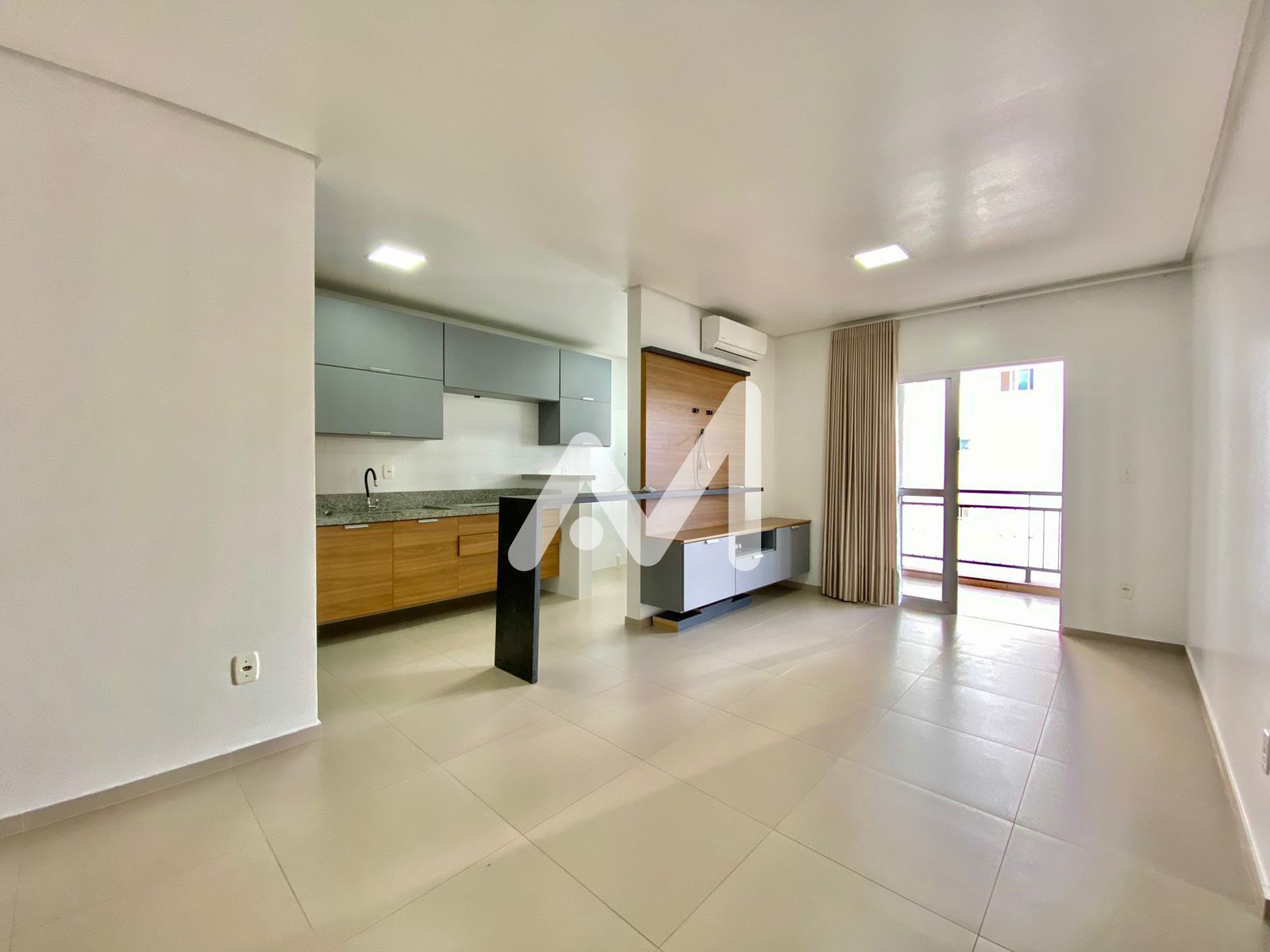 Apartamento com 72m² e 2 dormitórios no bairro Centro em Lajeado para Comprar ou Alugar