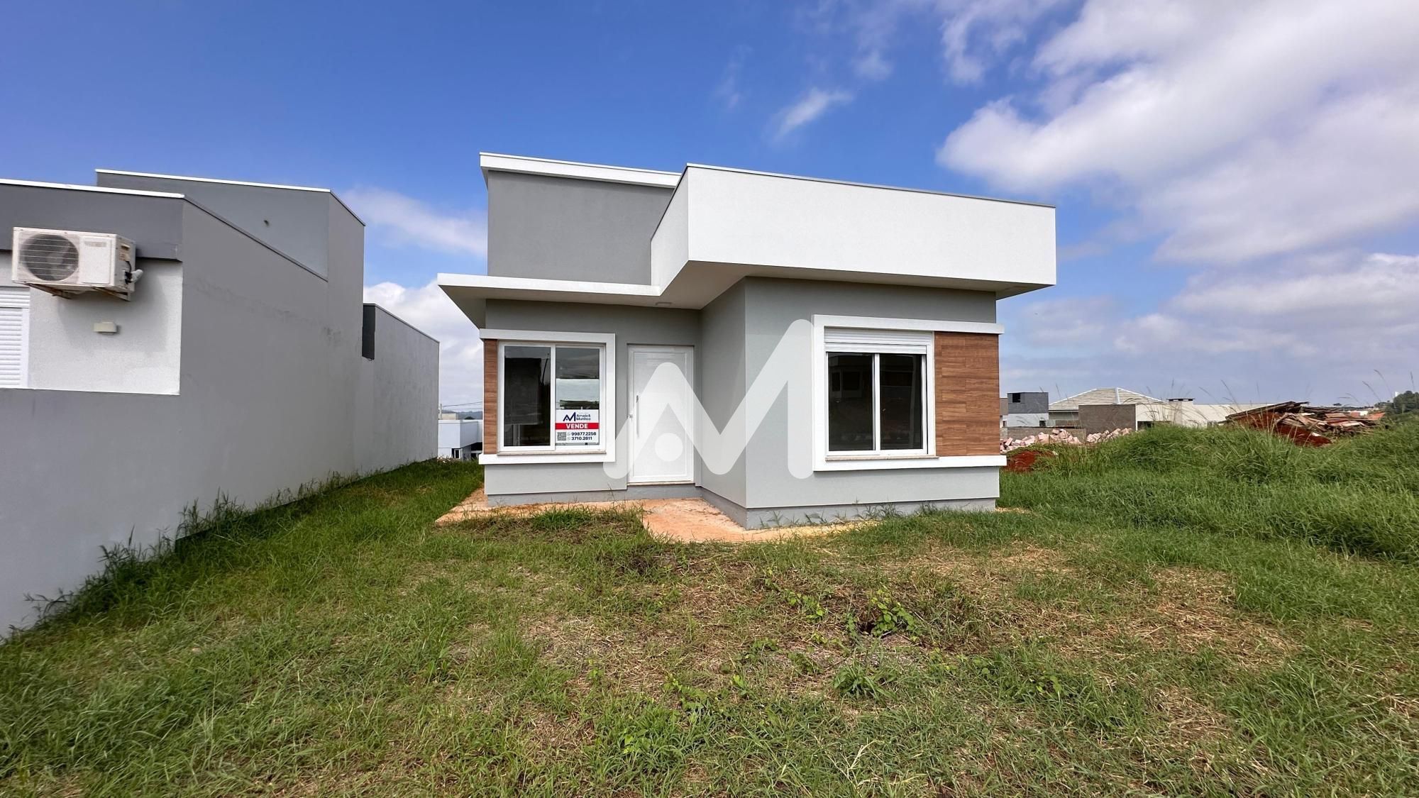 Casa com 69m² e 3 dormitórios no bairro Itaúba em Estrela para Comprar