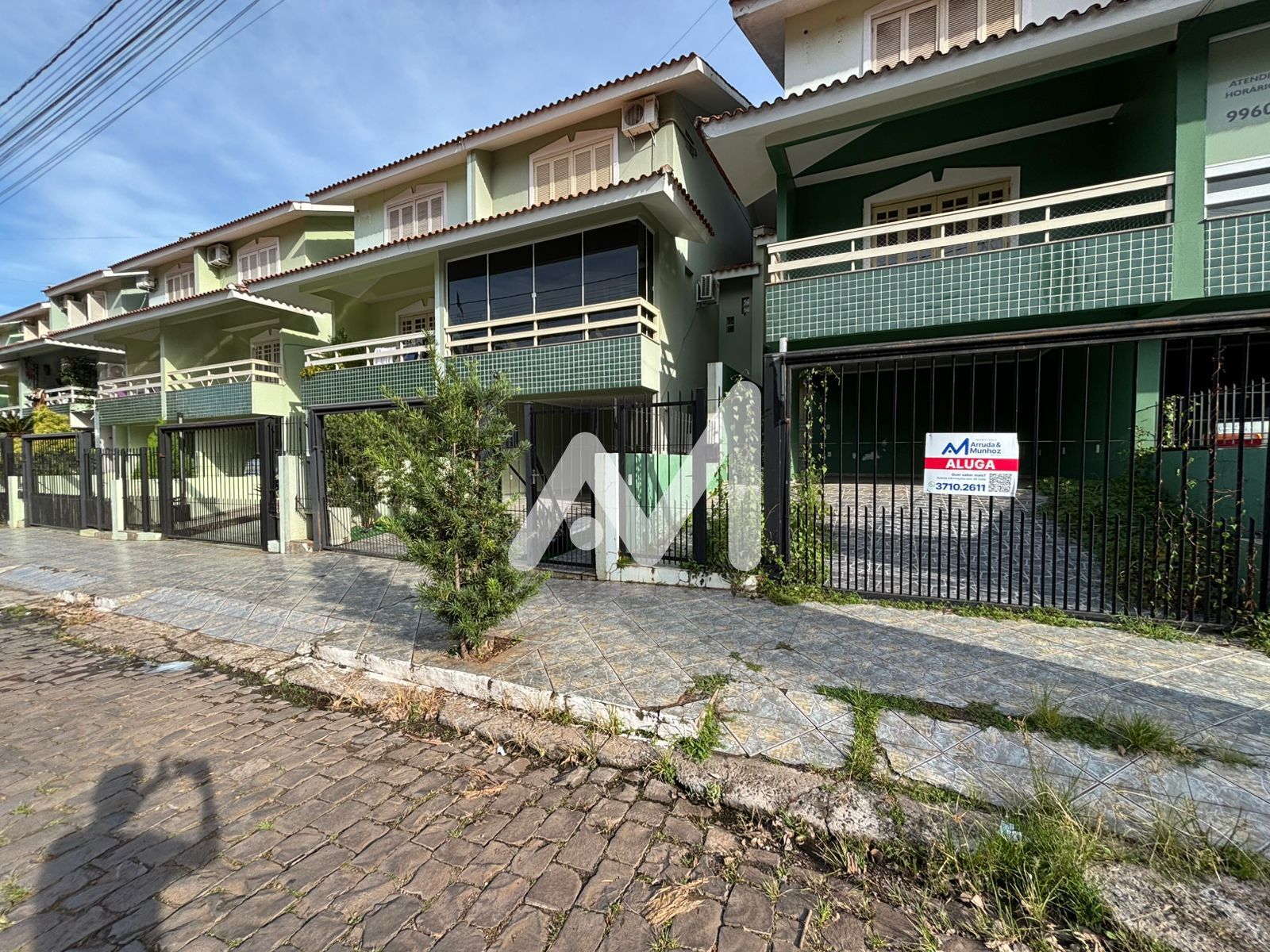 Sobrado com 150m² e 3 dormitórios no bairro Moinhos em Lajeado para Alugar