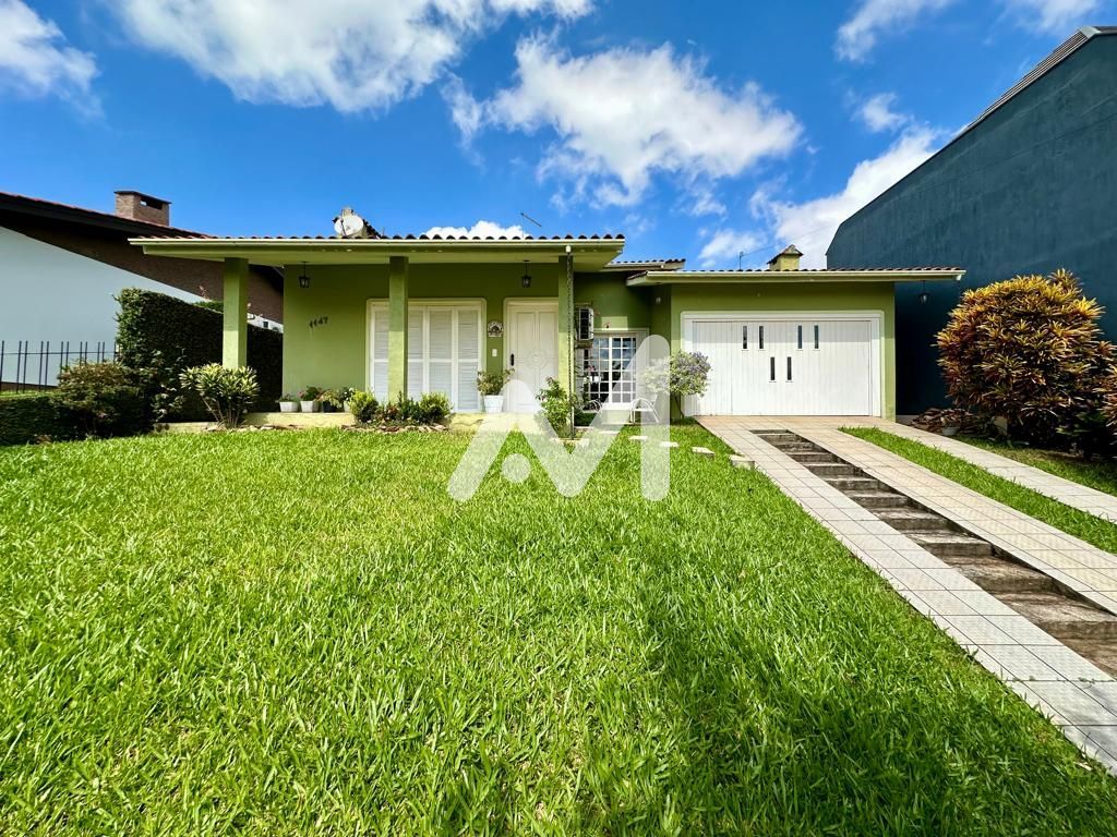 Casa com 161m² e 3 dormitórios no bairro Alto do Parque em Lajeado para Comprar