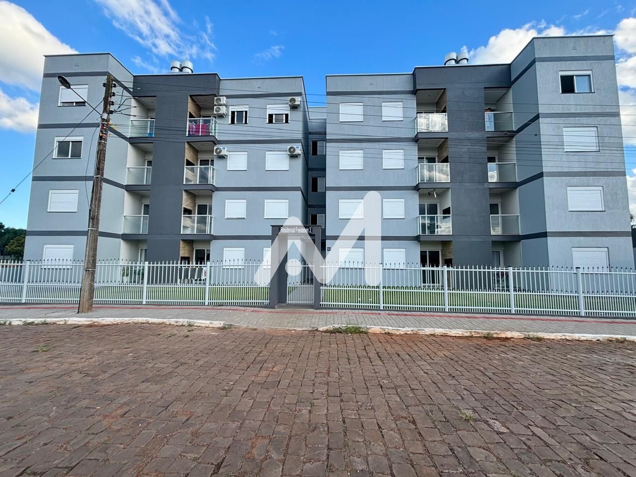 Apartamento com 67m² e 2 dormitórios no bairro Campestre em Lajeado para Alugar