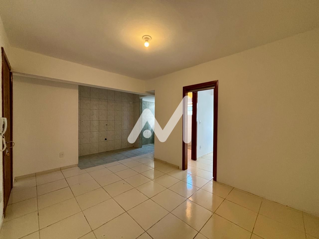 Apartamento com 32m² e 1 dormitório no bairro Centro em Lajeado para Alugar