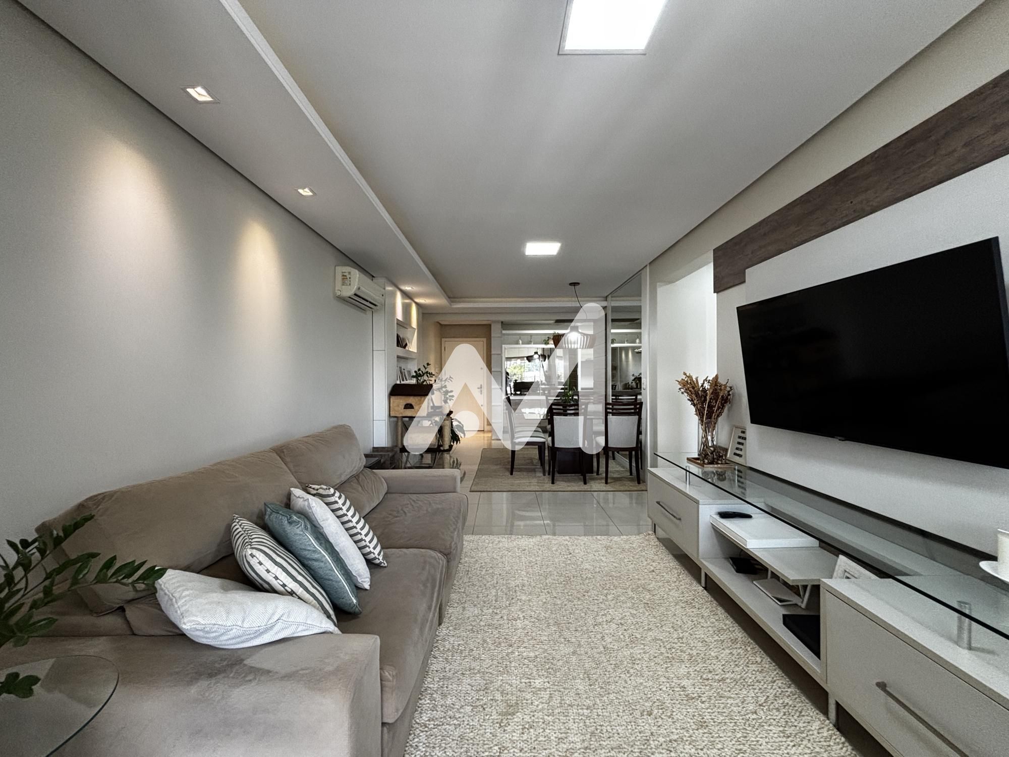 Apartamento com 91m² e 2 dormitórios no bairro Centro em Lajeado para Comprar