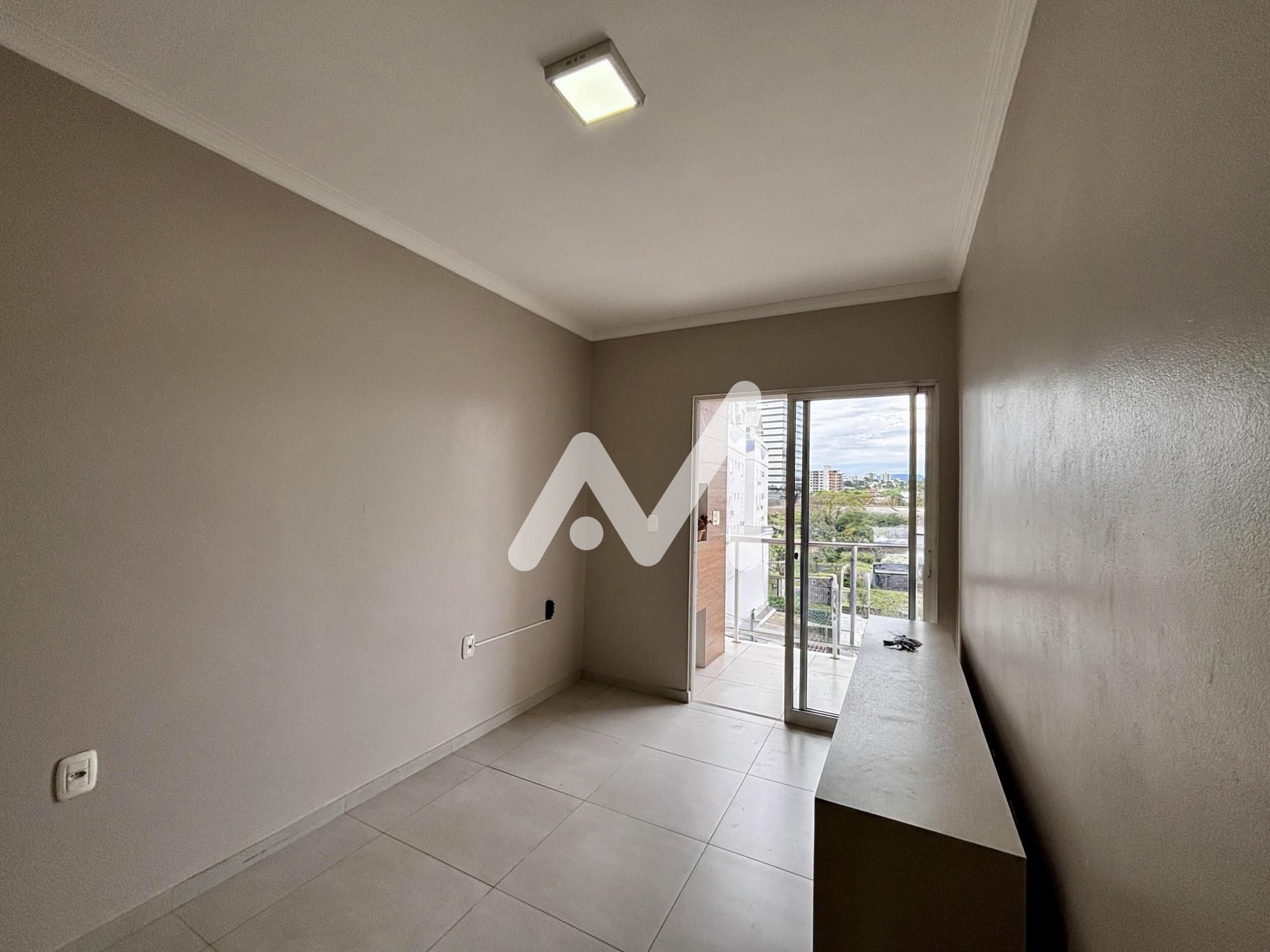 Apartamento com 68m² e 2 dormitórios no bairro São Cristóvão em Lajeado para Alugar
