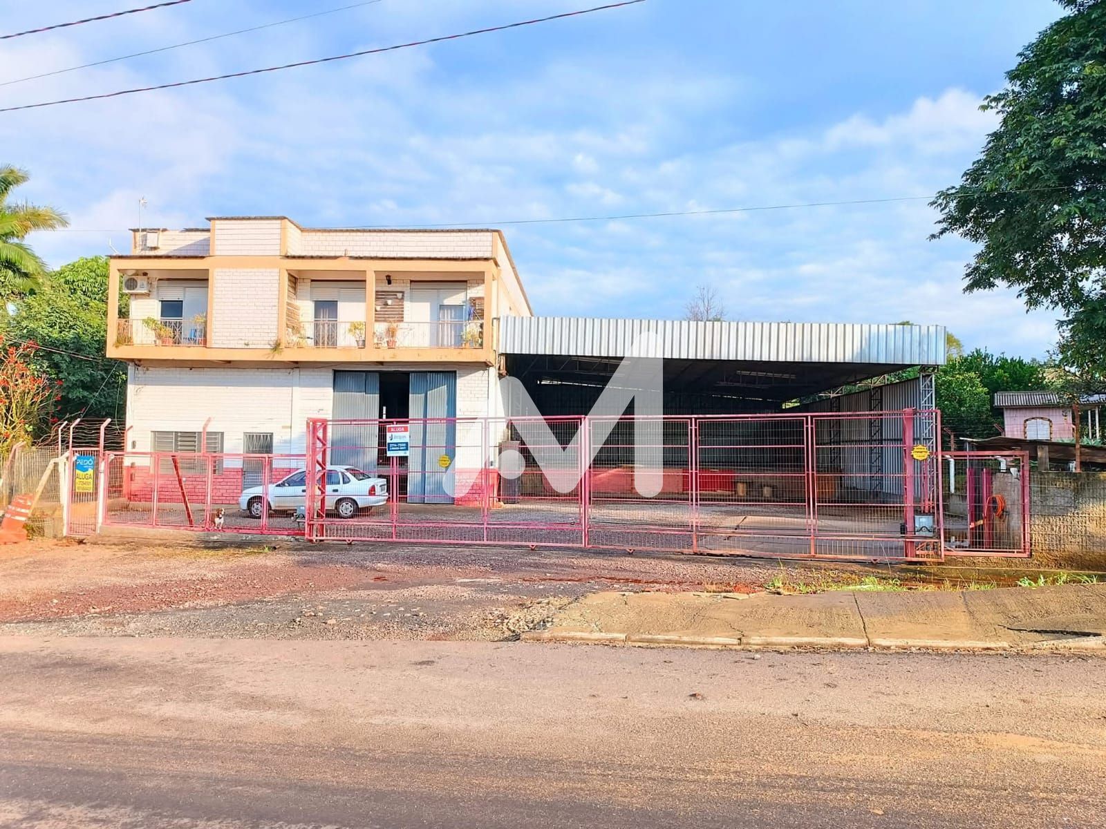 Pavilhão com 516m² e 1 dormitório no bairro Montanha em Lajeado para Alugar