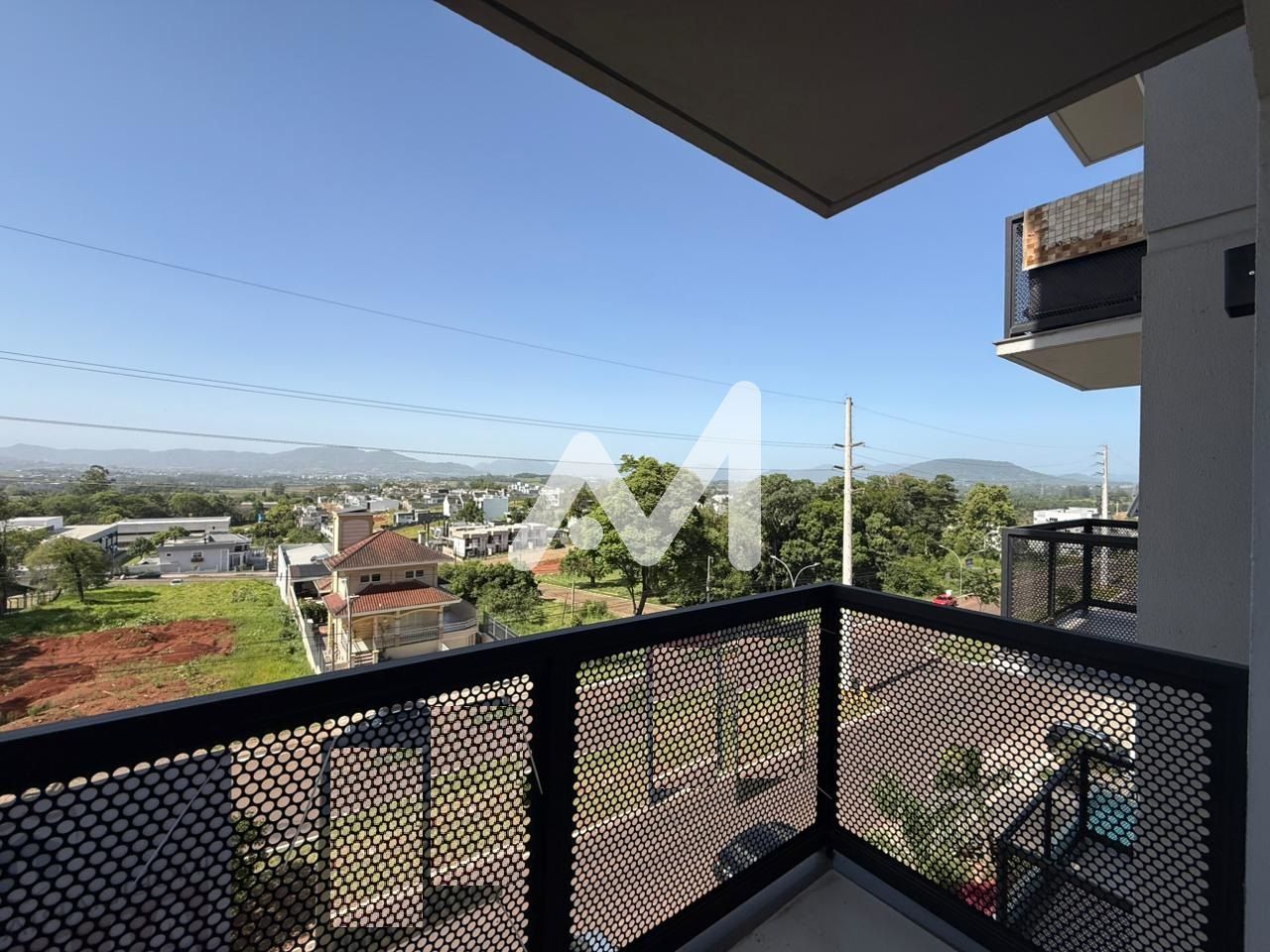 Apartamento com 71m² e 3 dormitórios no bairro Universitário em Lajeado para Comprar
