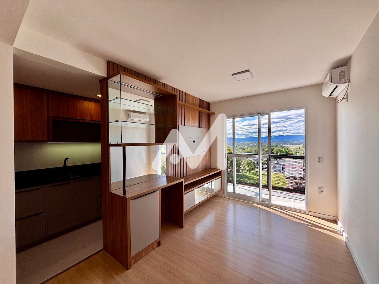 Apartamento com 95m² e 3 dormitórios no bairro Universitário em Lajeado para Alugar