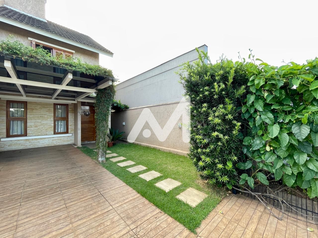 Sobrado com 89m² e 2 dormitórios no bairro Bom Pastor em Lajeado para Comprar
