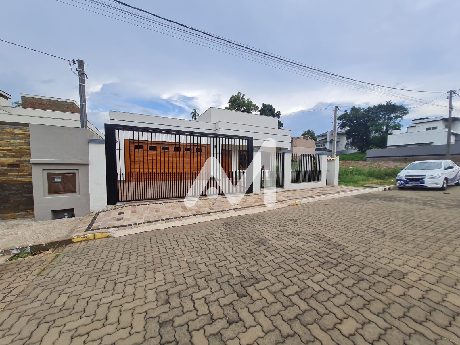 Casa com 205m² e 3 dormitórios no bairro Bom Pastor em Lajeado para Comprar