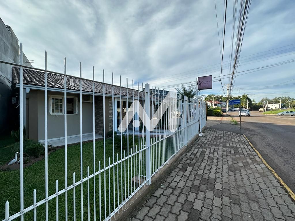 Casa com 156m² e 2 dormitórios no bairro Conventos em Lajeado para Comprar