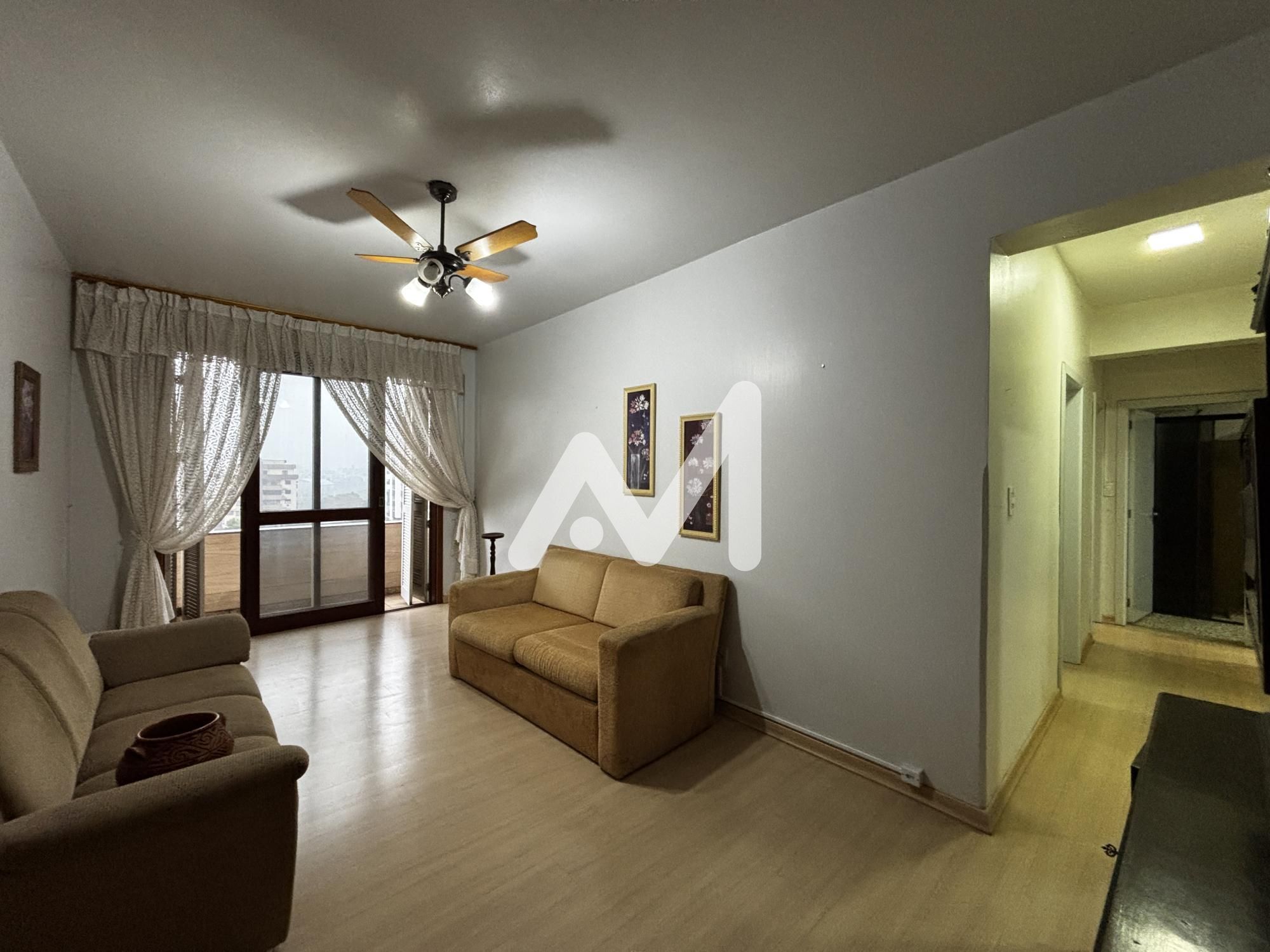 Apartamento e 2 dormitórios no bairro Centro em Lajeado para Comprar
