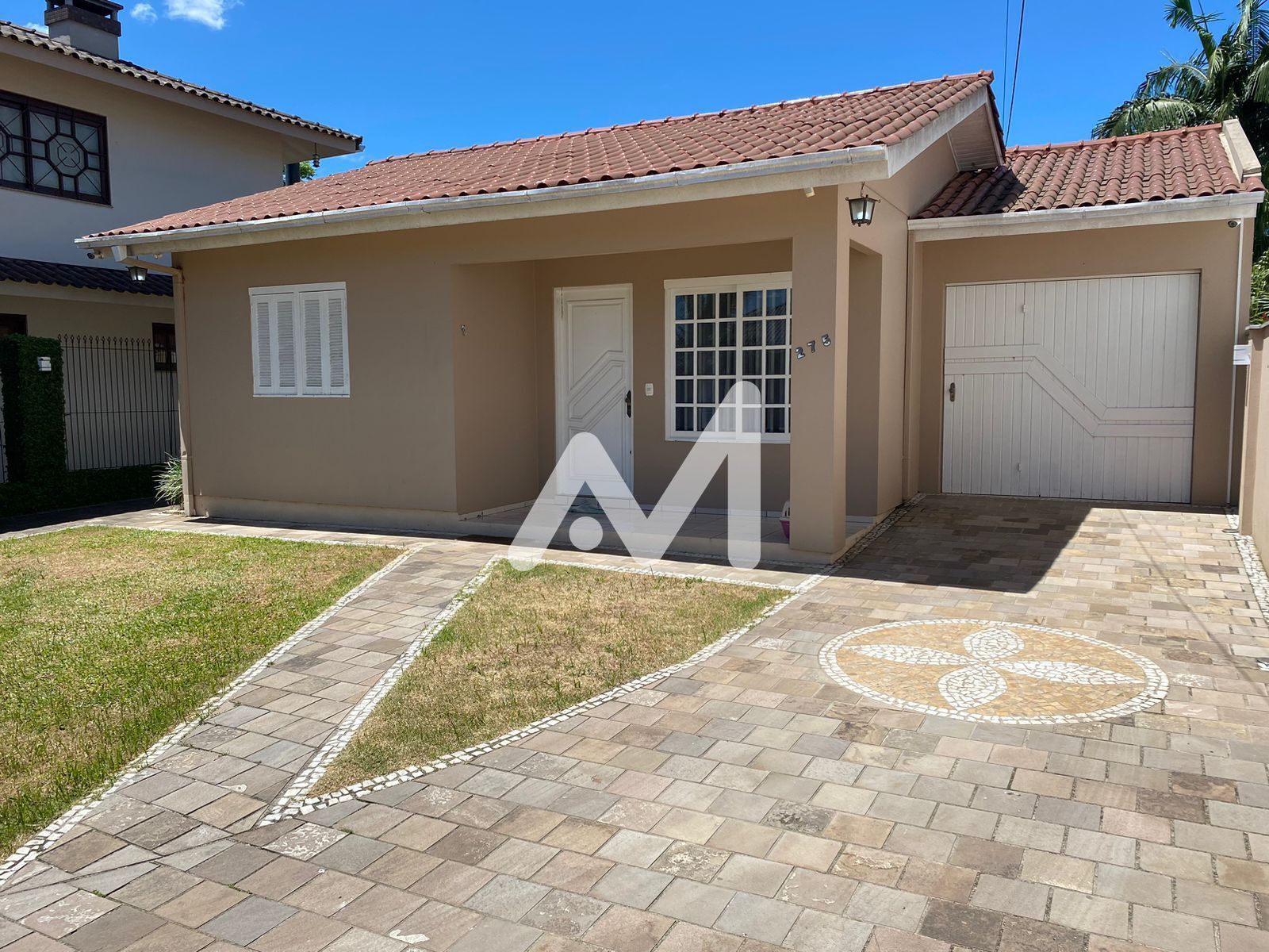 Casa com 121m² e 2 dormitórios no bairro Aimoré em Arroio do Meio para Comprar ou Alugar