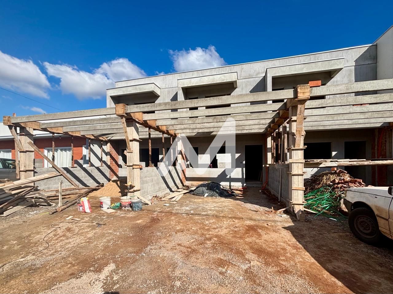 Sobrado com 84m² e 2 dormitórios no bairro Conventos em Lajeado para Comprar