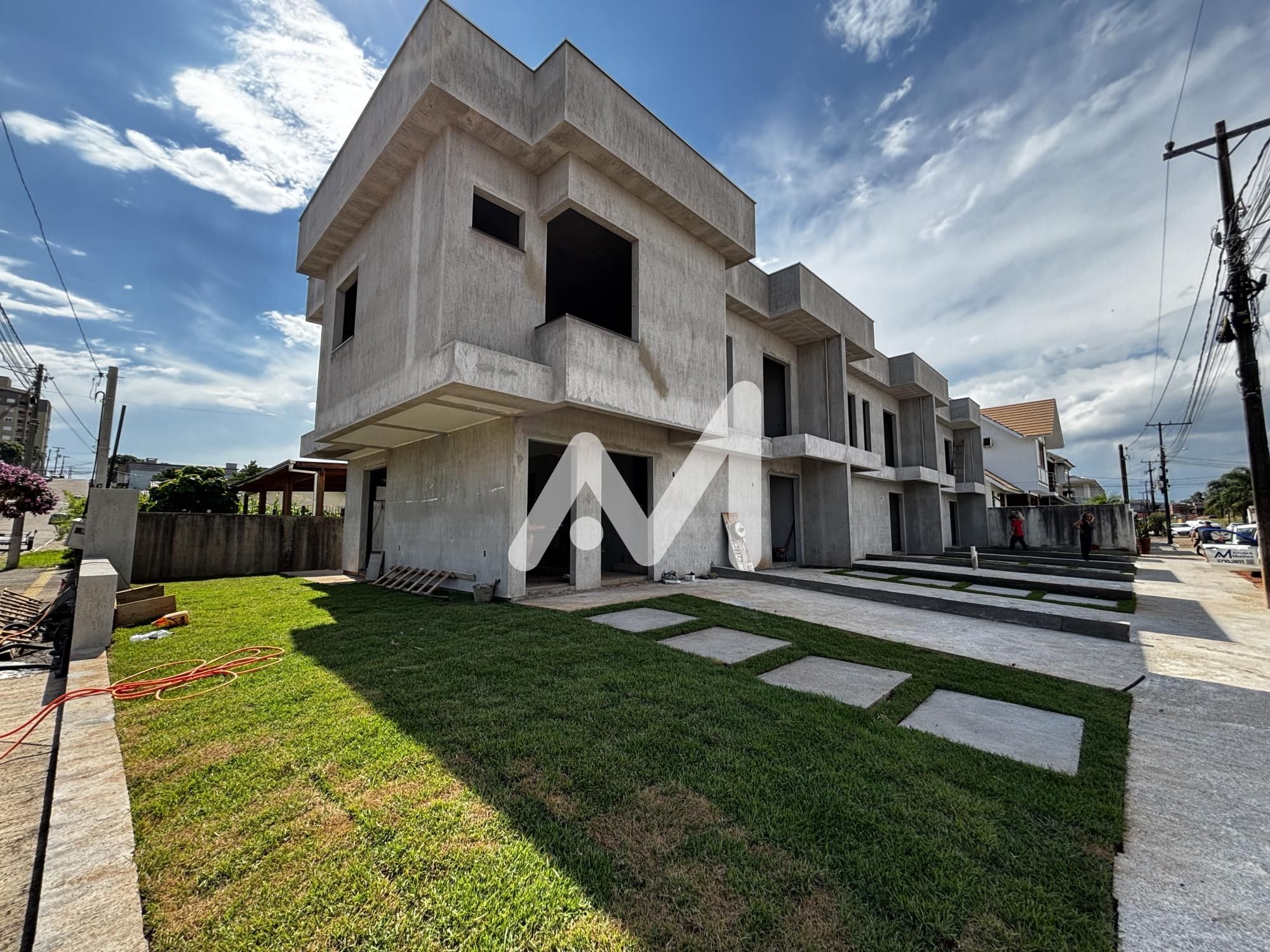 Sobrado com 67m² e 2 dormitórios no bairro Moinhos D'água em Lajeado para Comprar