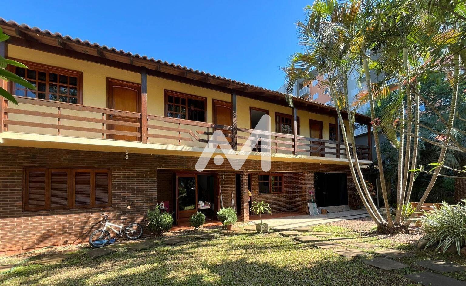 Casa Comercial com 120m² e 1 dormitório no bairro Universitário em Lajeado para Alugar