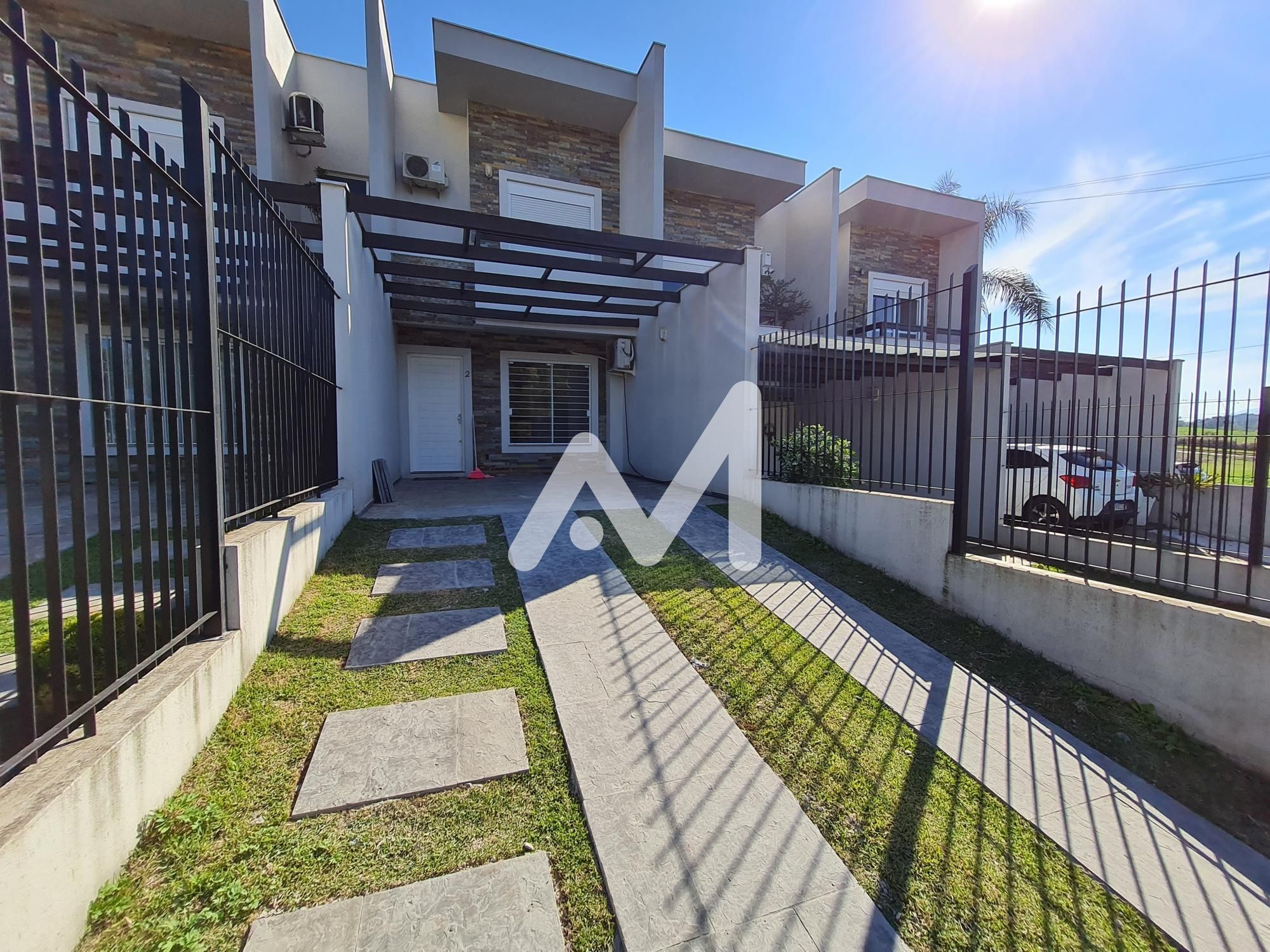 Sobrado com 80m² e 2 dormitórios no bairro Moinhos D'água em Lajeado para Alugar