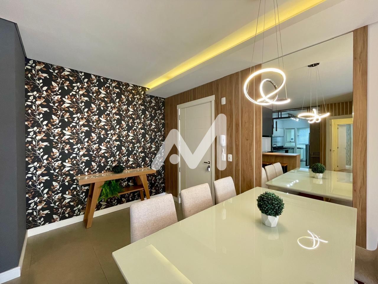 Apartamento com 91m² e 2 dormitórios no bairro Centro em Lajeado para Comprar
