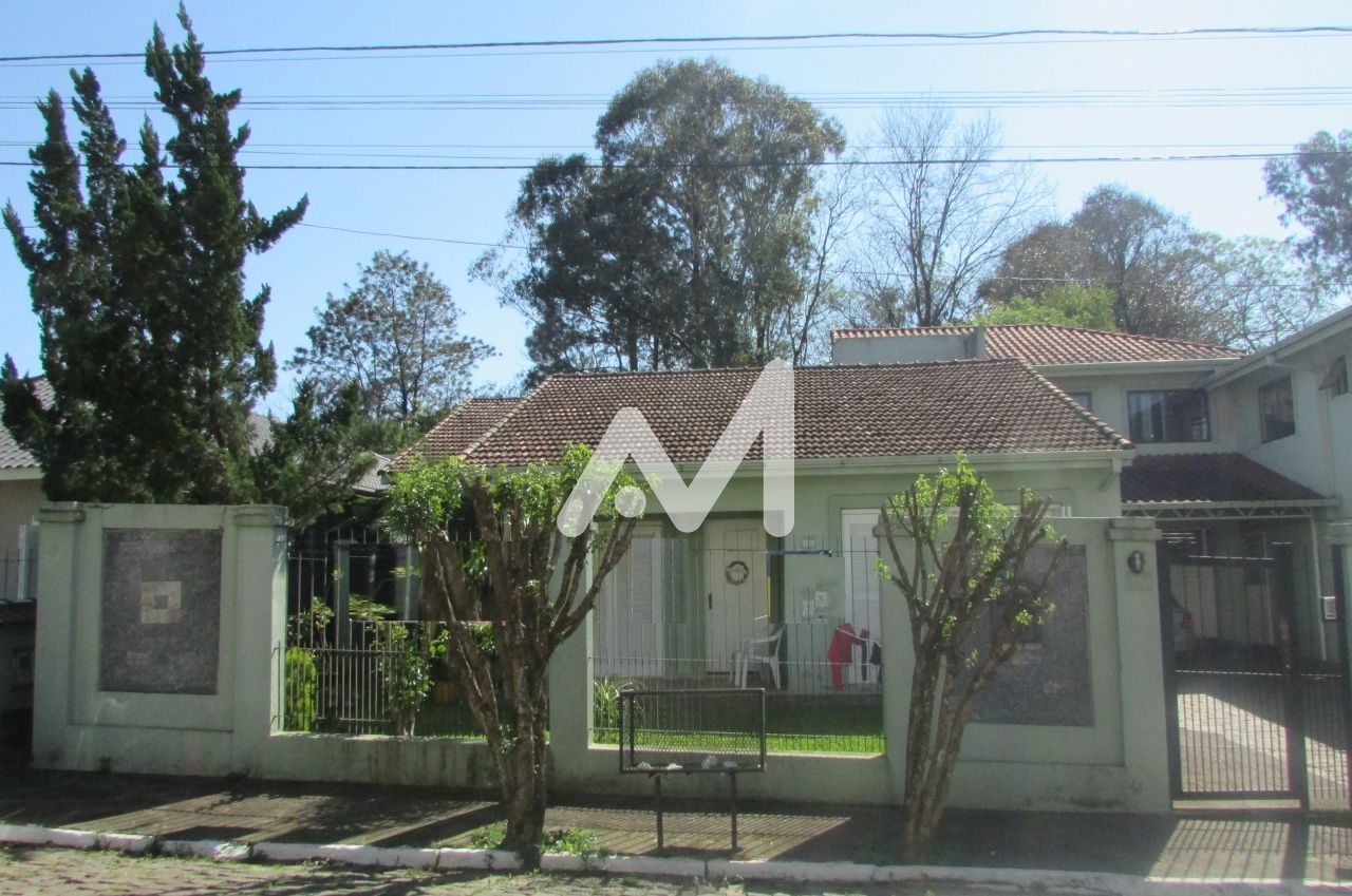 Casa com 400m² e 2 dormitórios no bairro Florestal em Lajeado para Comprar