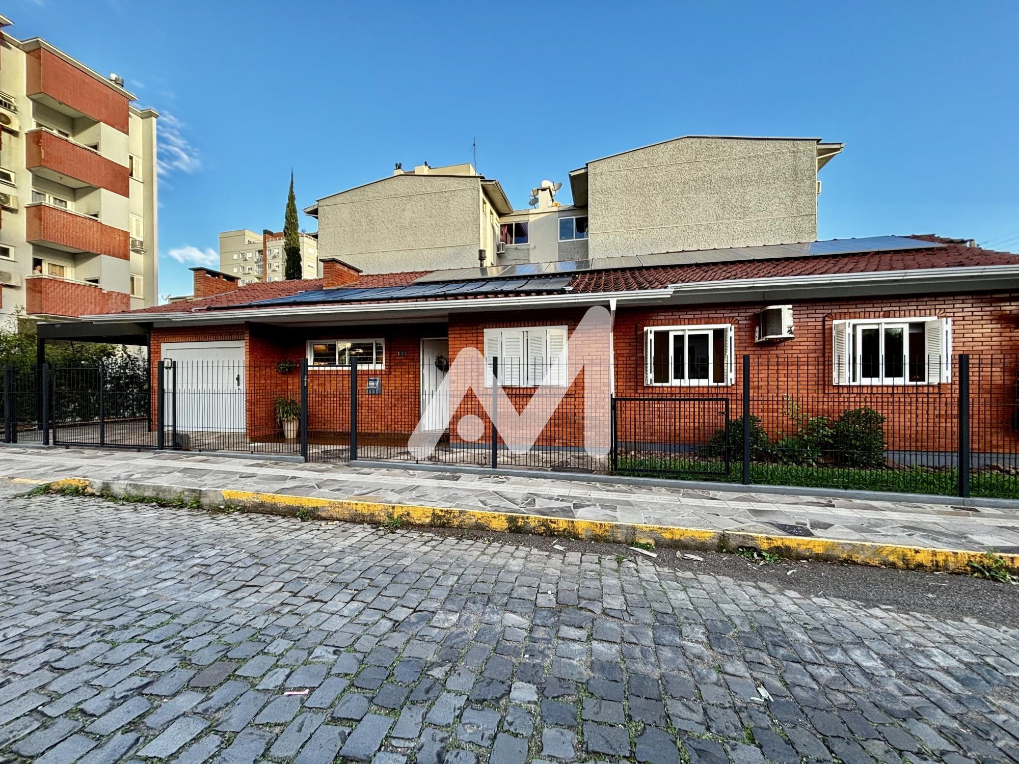 Casa Comercial com 169m² e 3 dormitórios no bairro Florestal em Lajeado para Comprar