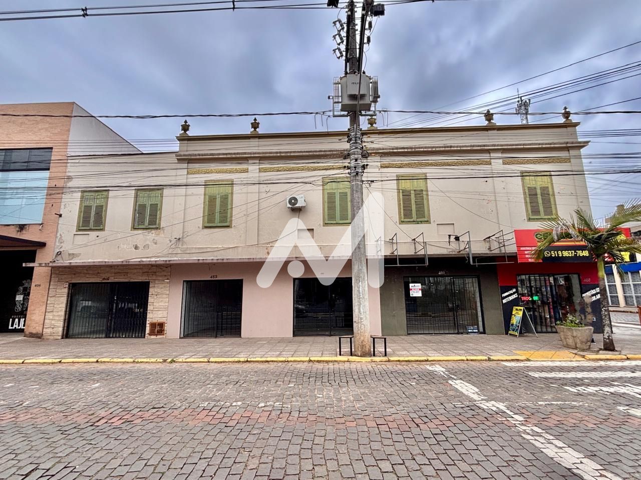 Loja com 48m² no bairro Centro em Lajeado para Alugar