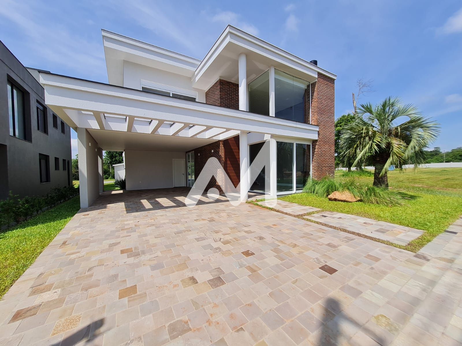 Casa de Condomínio com 302m² e 4 dormitórios no bairro Conventos em Lajeado para Comprar