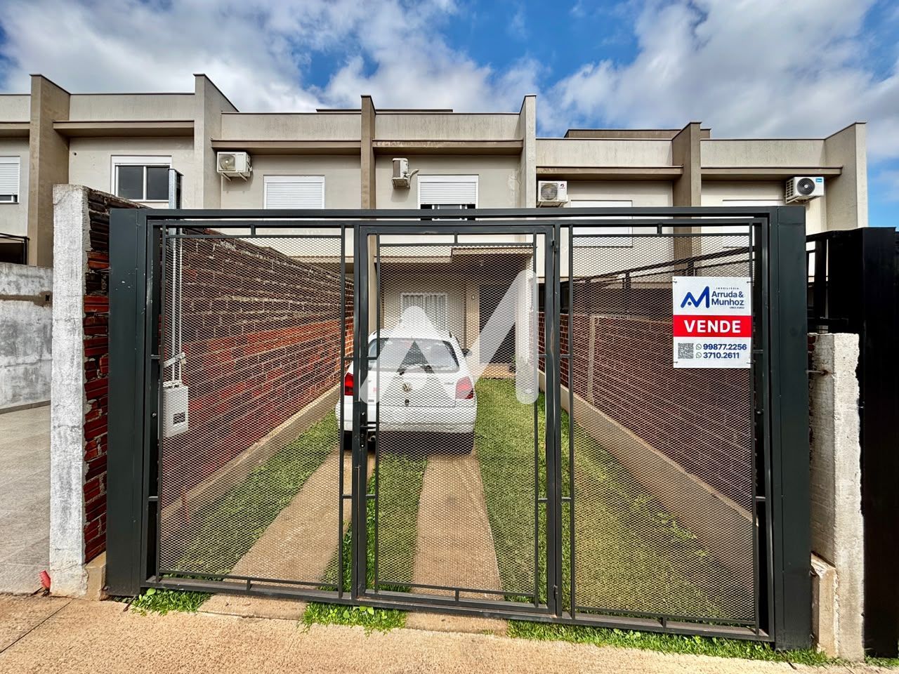 Geminado com 72m² e 2 dormitórios no bairro Conventos em Lajeado para Comprar