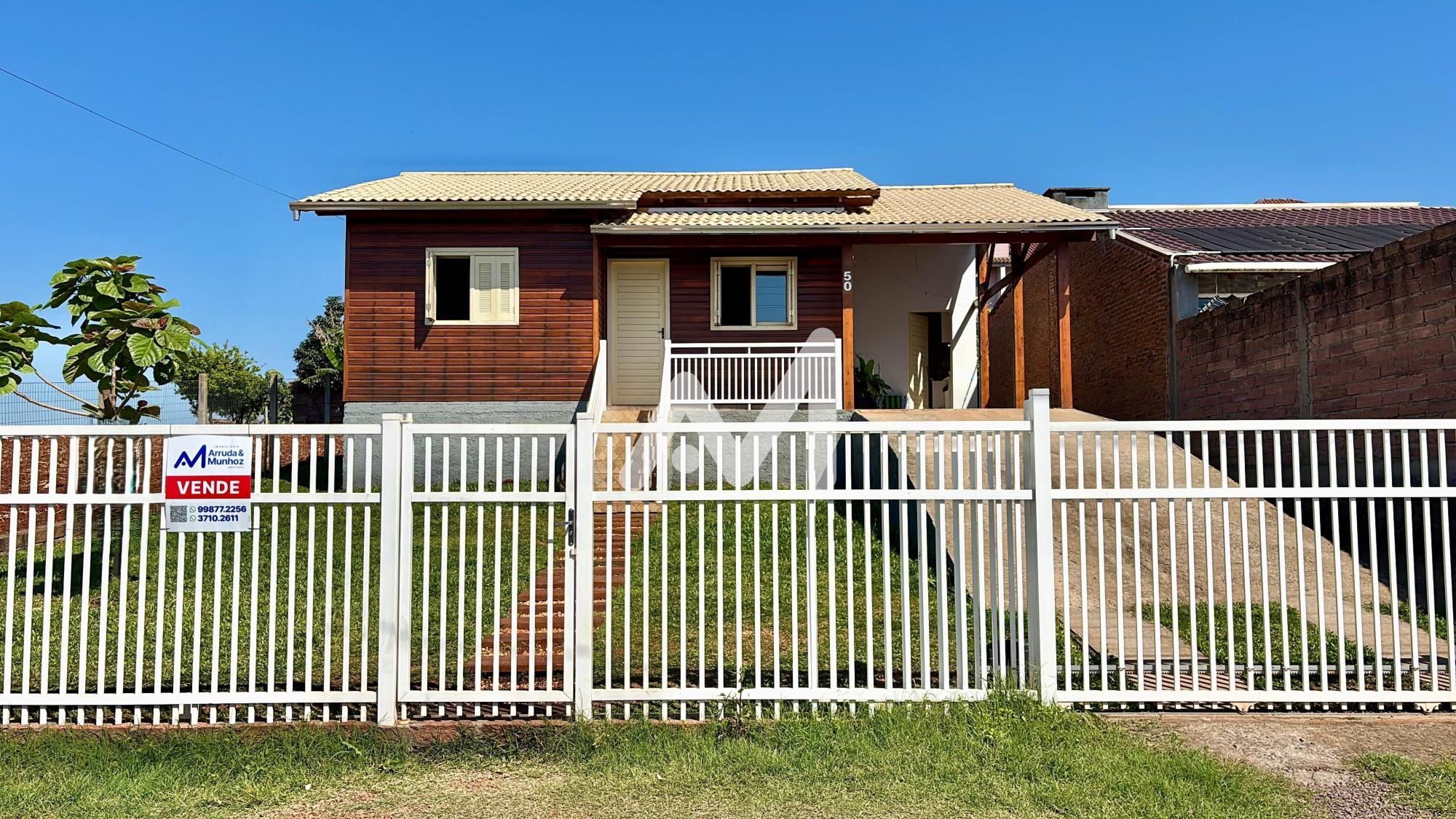 Casa com 90m² e 3 dormitórios no bairro Moinhos D'água em Lajeado para Comprar