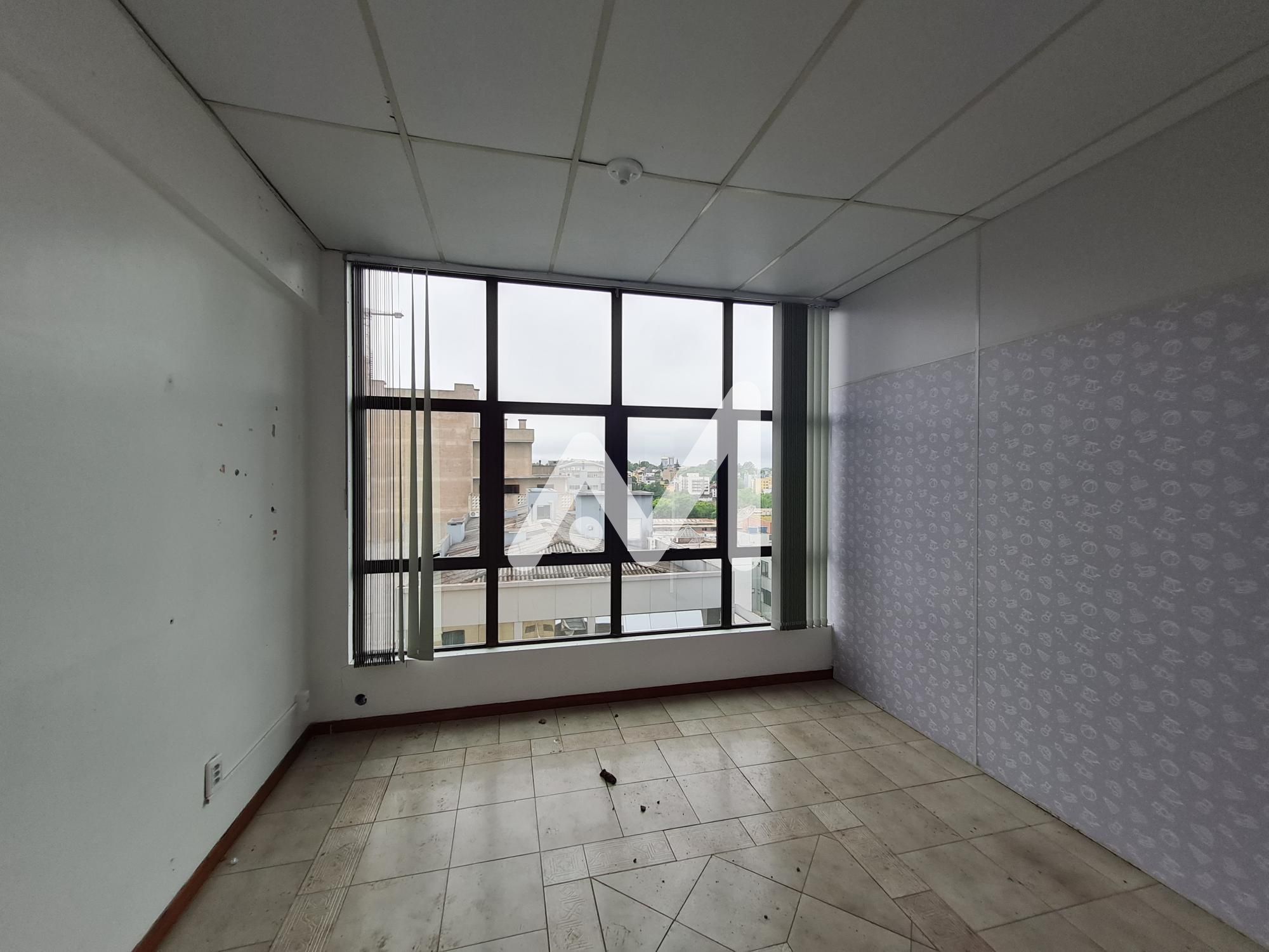 Sala Comercial com 117m² no bairro Centro em Lajeado para Alugar