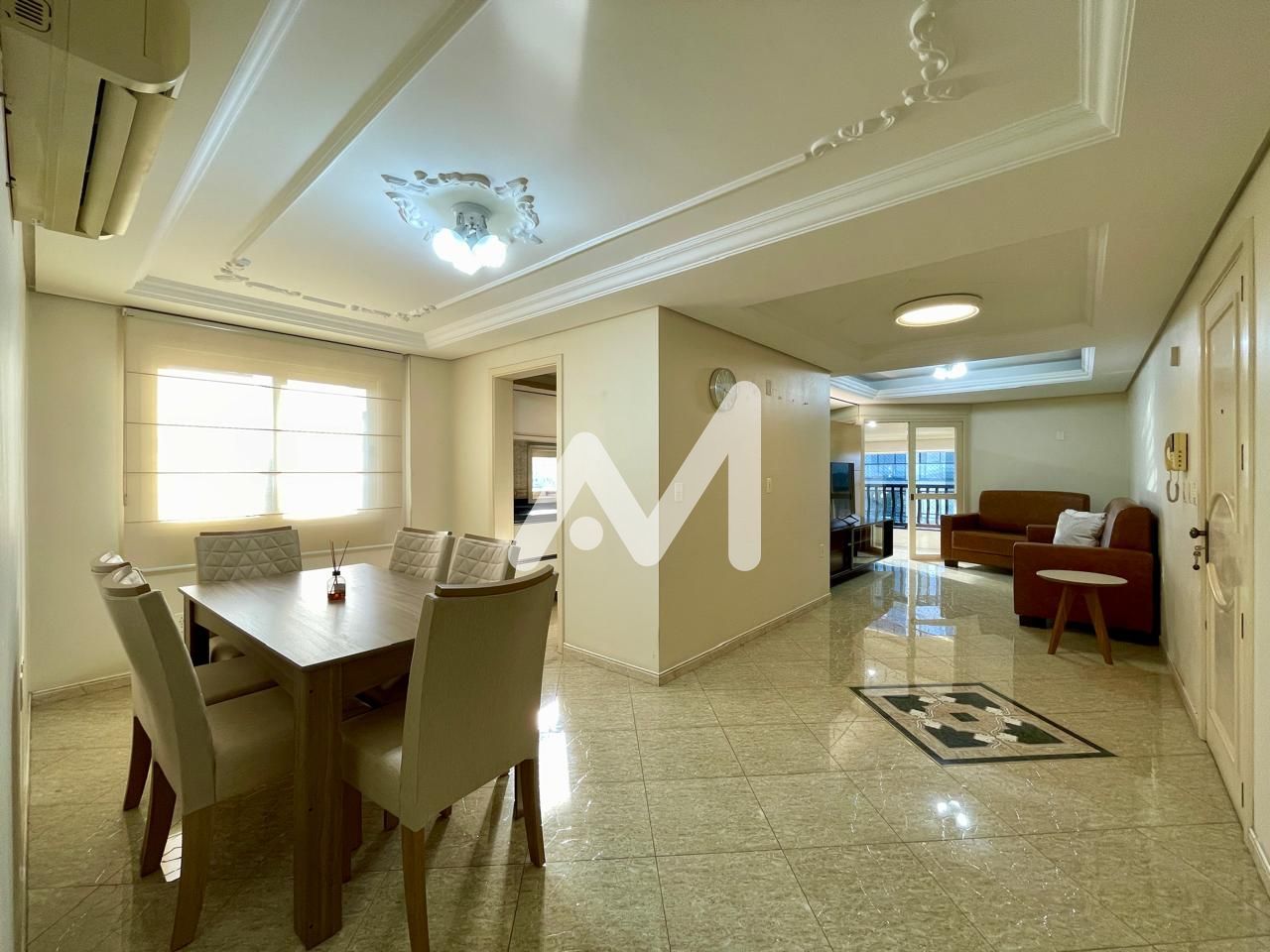 Apartamento com 122m² e 2 dormitórios no bairro Américano em Lajeado para Alugar
